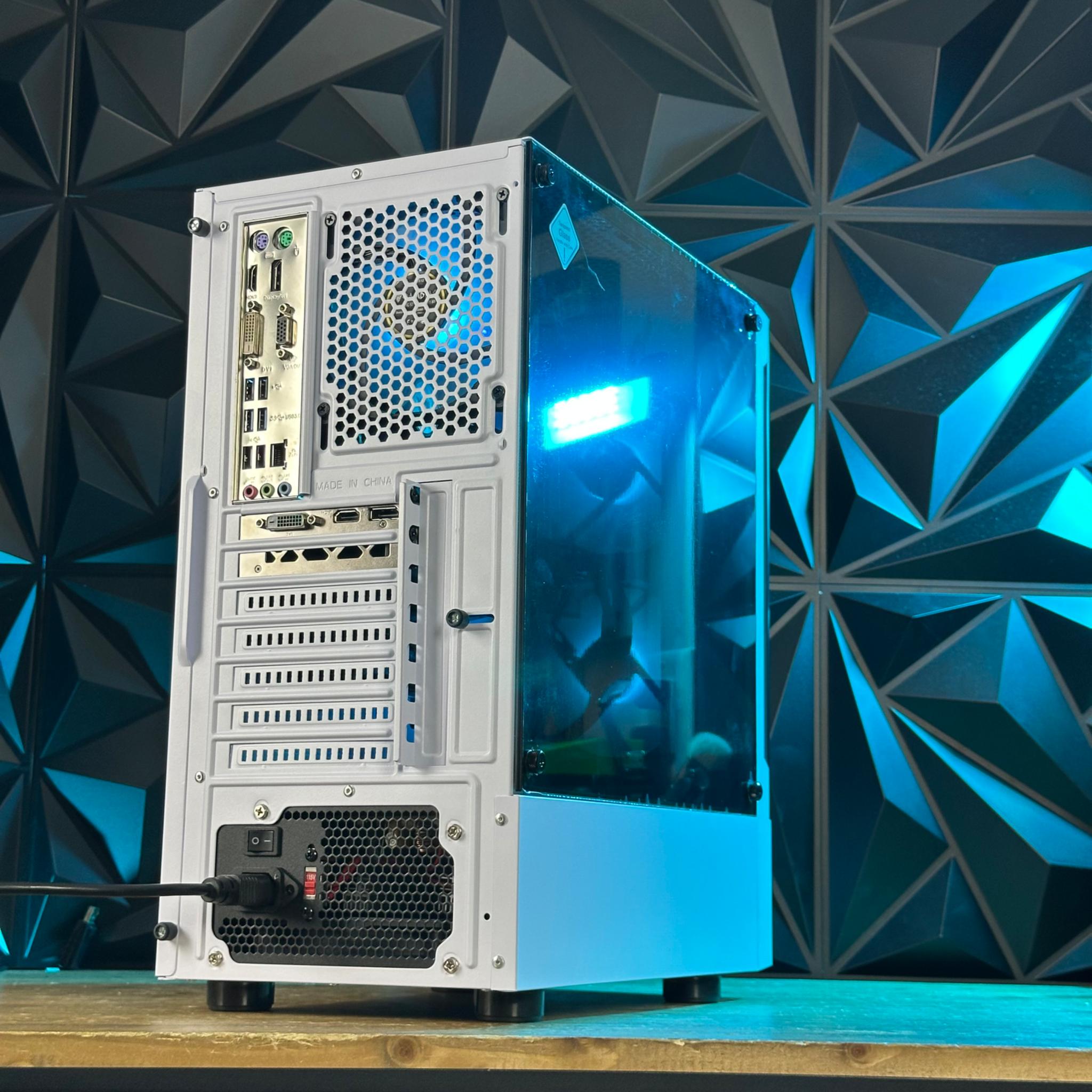 Intel Core i7 - 32GB RAM - Nvidia GTX 1660 Super - SSD + 1TB Windows 11 Custom Gaming PC