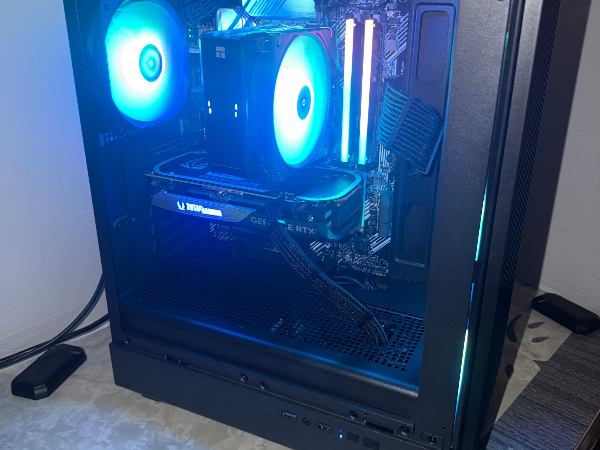 RTX 4060 Ti 8GB | Ryzen 7 5700 | 32GB RAM | 2TB SSD