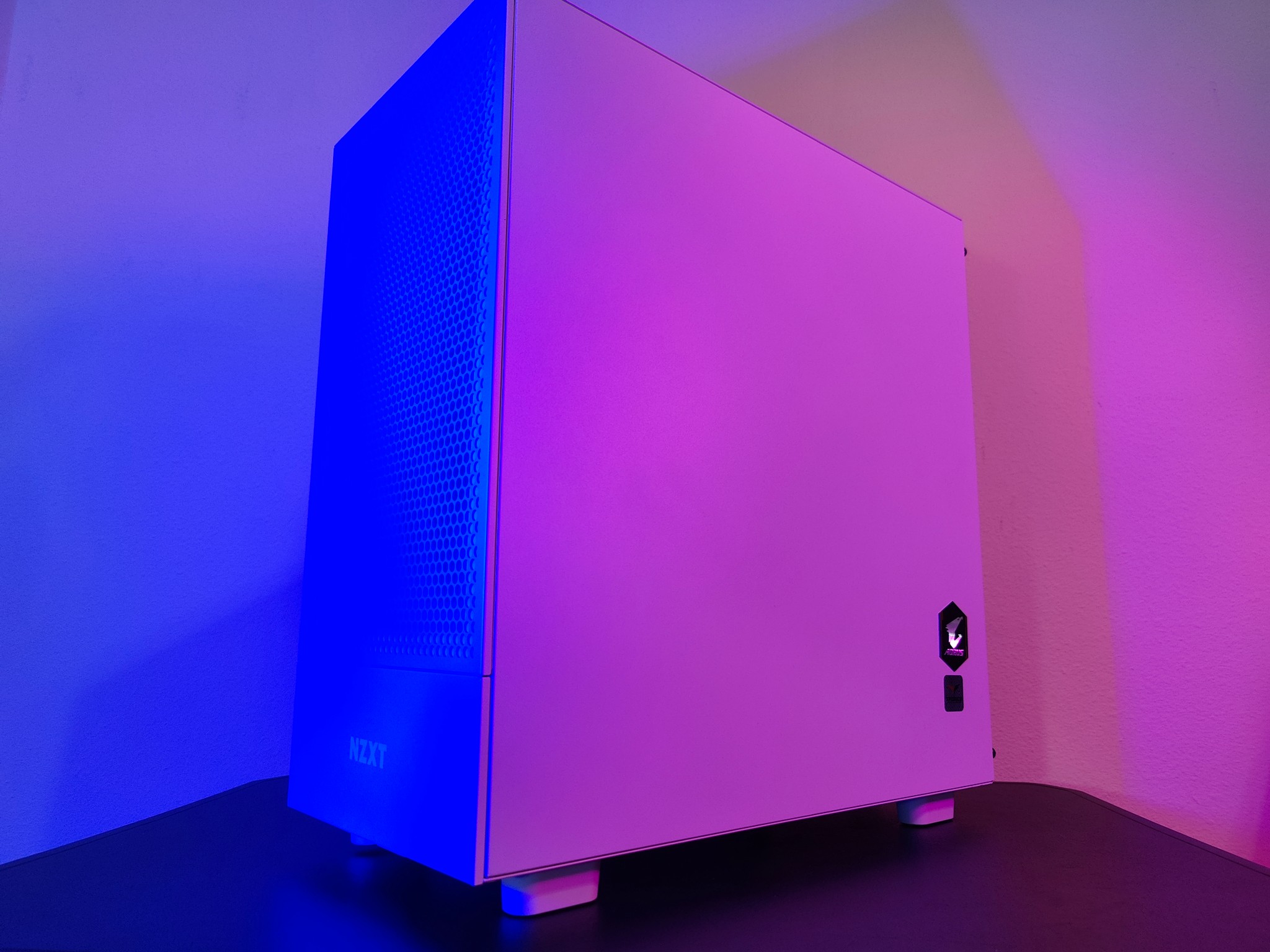 Custom NZXT Ryzen 7 GTX Nvidia 1660 Super Pre-built