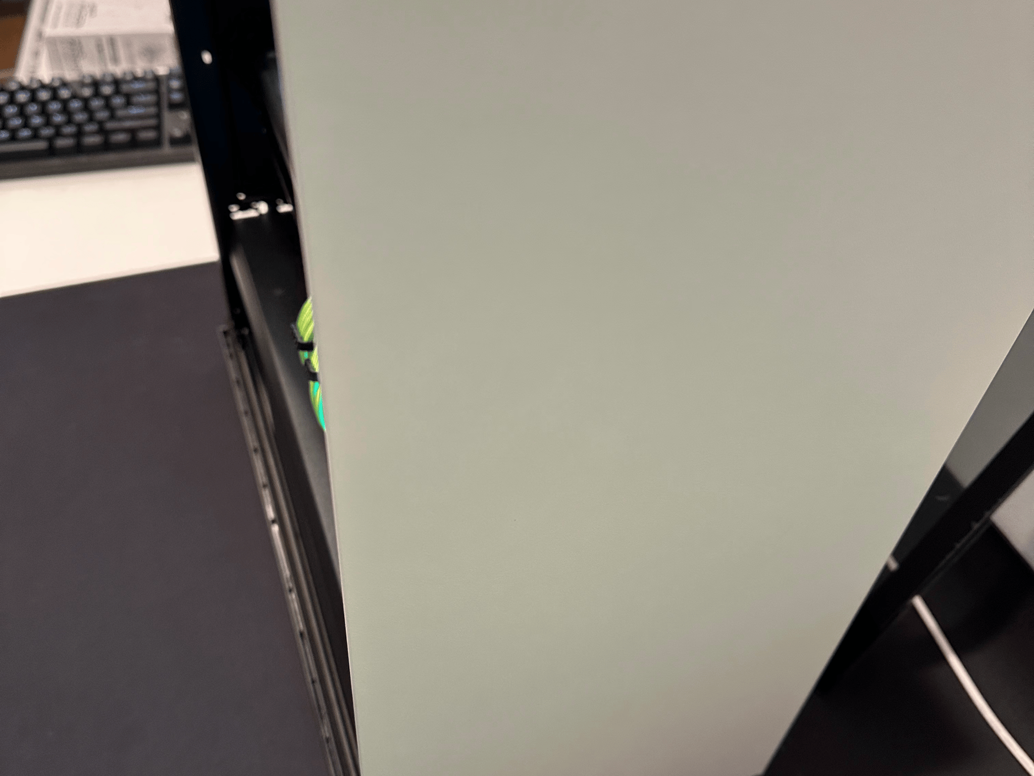 Michelangelo|| Gaming PC- Ryzen 1700 8Cores/16Threads-AMD RX 5700 8GB-16GB DDR4 RAM-1TB SSD NVME