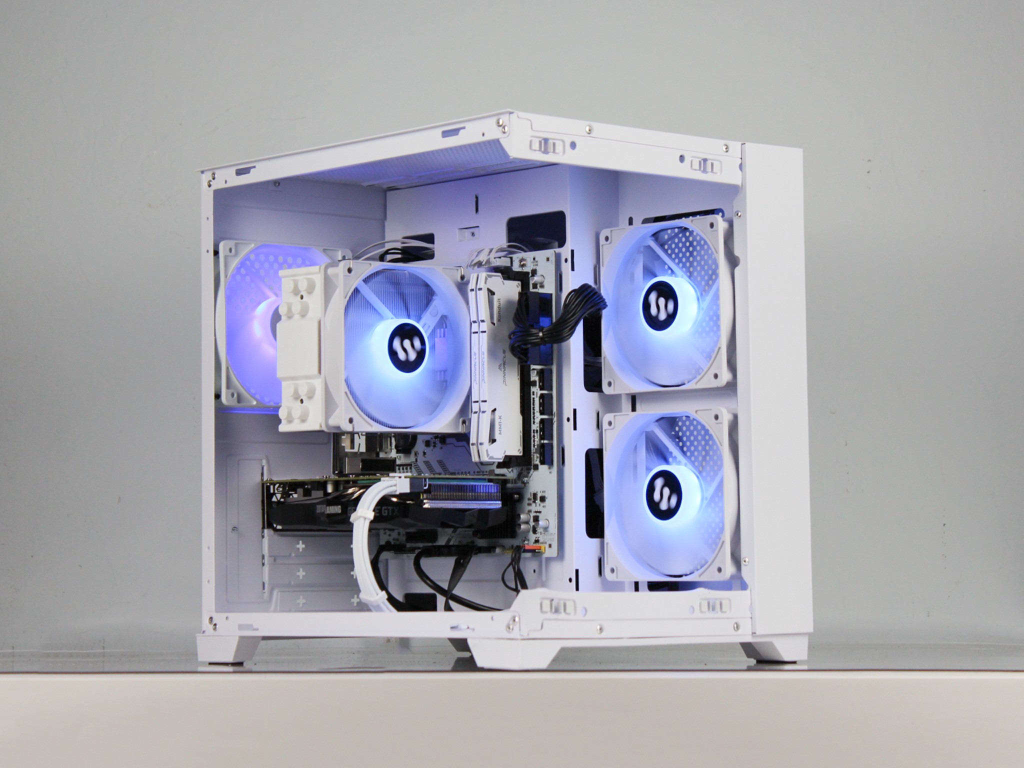 🧊White Gaming PC | GTX 1660 Super | Ryzen 5 2600 | 500GB SSD | 16GB RAM | 🧊