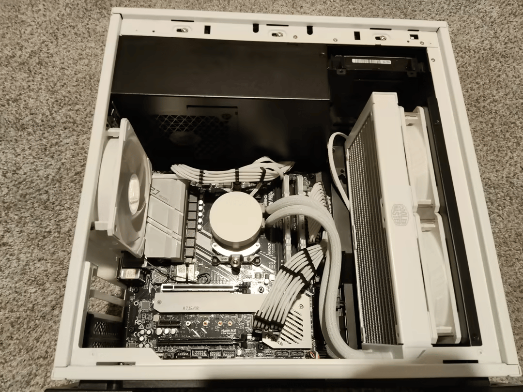 Ryzen 5600G Custom mATX Mini Tower Build
