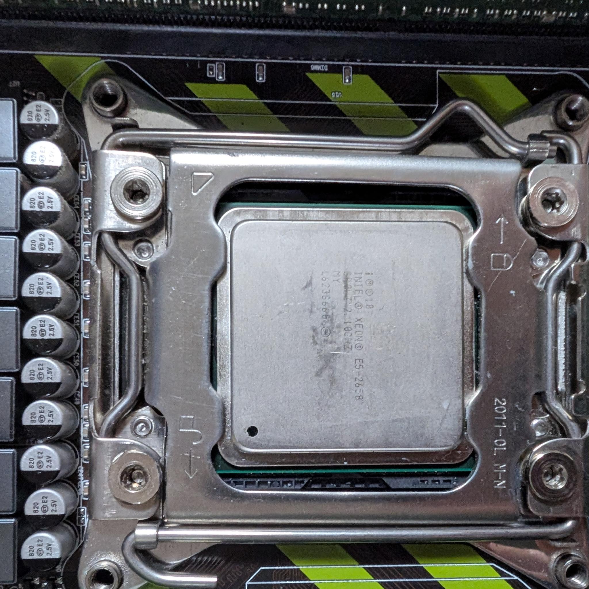 Xeon E5 2658 + X79 matx + 32GB DDR3 1600