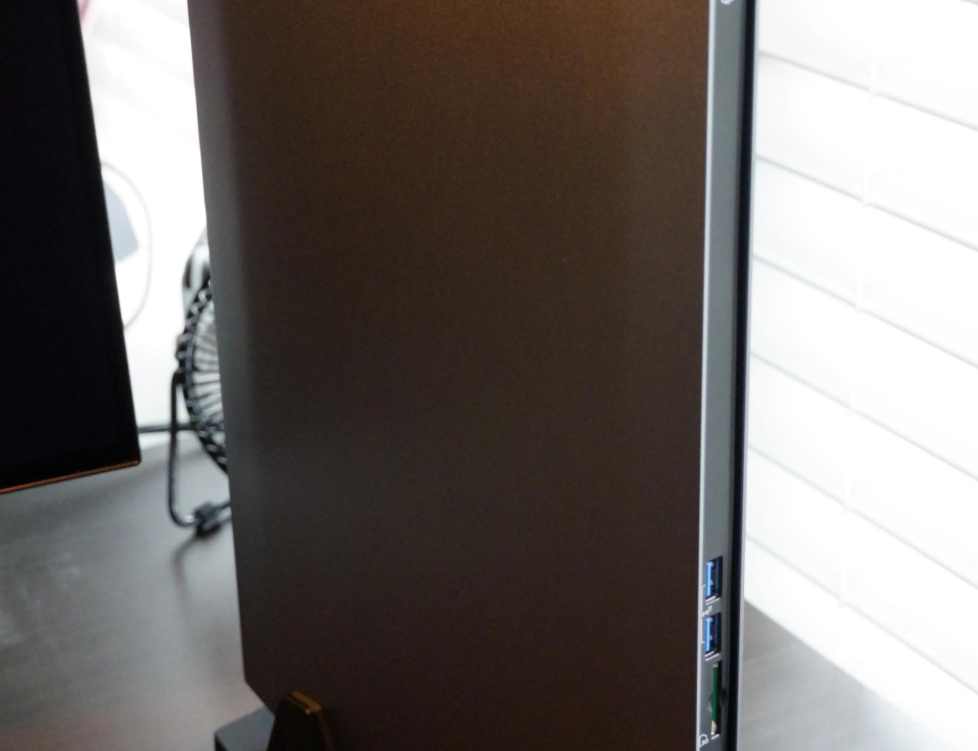 Minisforum NUCXi7 Slim Gaming PC