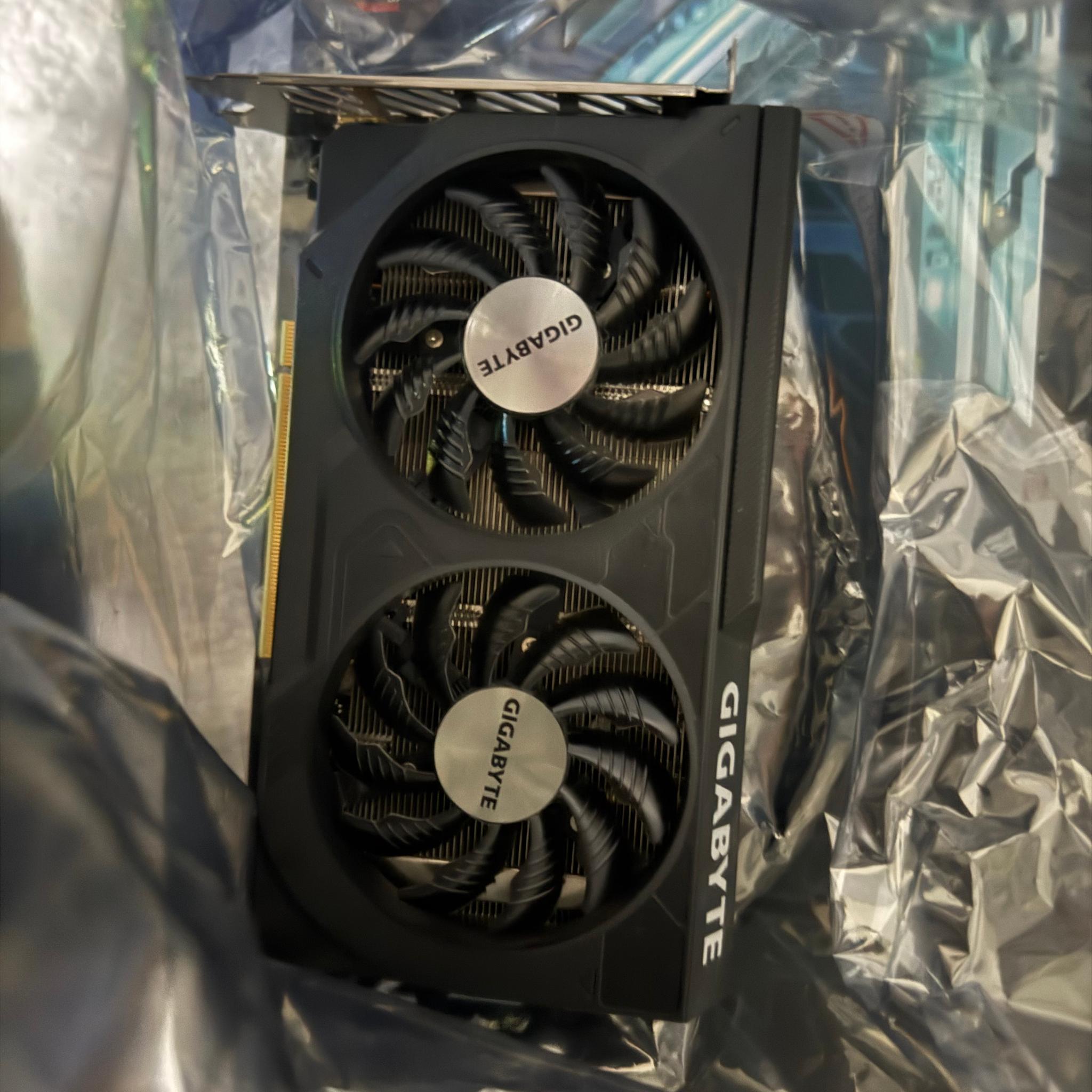 GIGABYTE WINDFORCE OC GeForce RTX 4060