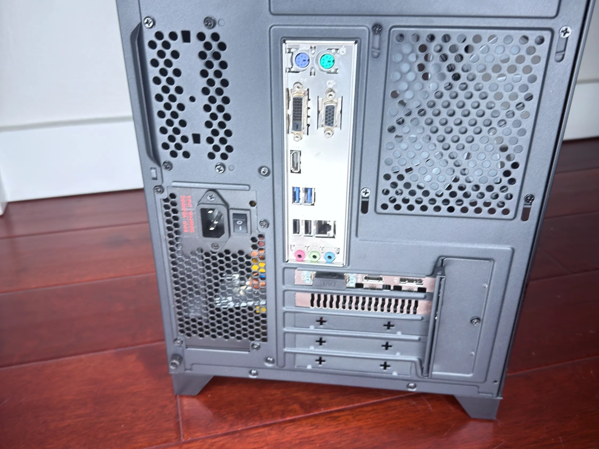 Custom Gaming PC i5 RTX 3050, 32gb ram, 512gb ssd