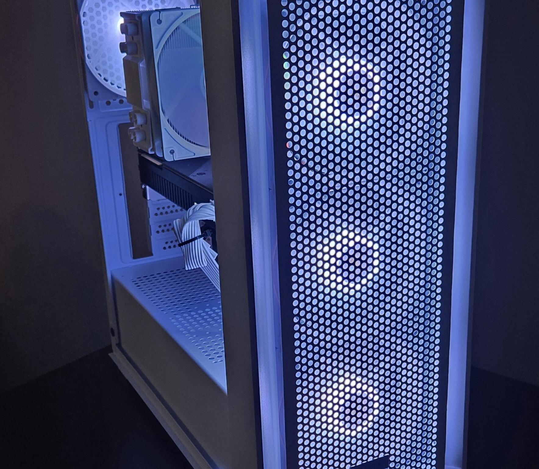 ❄️ WINTER NOVA 🧥 Gaming PC | Ryzen 5 +  RTX 2080 | 32GB RAM!