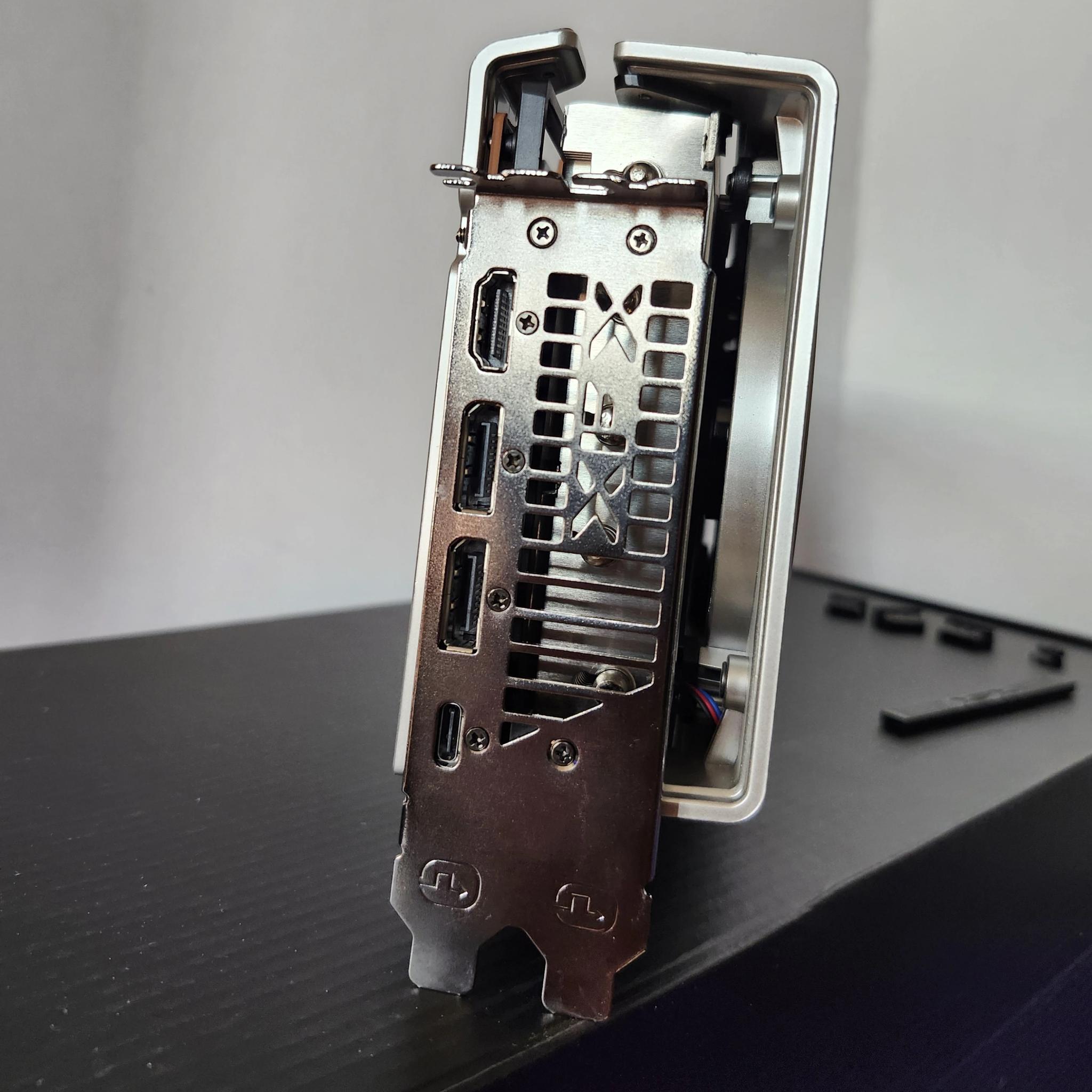 XFX Speedster MERC319 Radeon RX 6800 XT