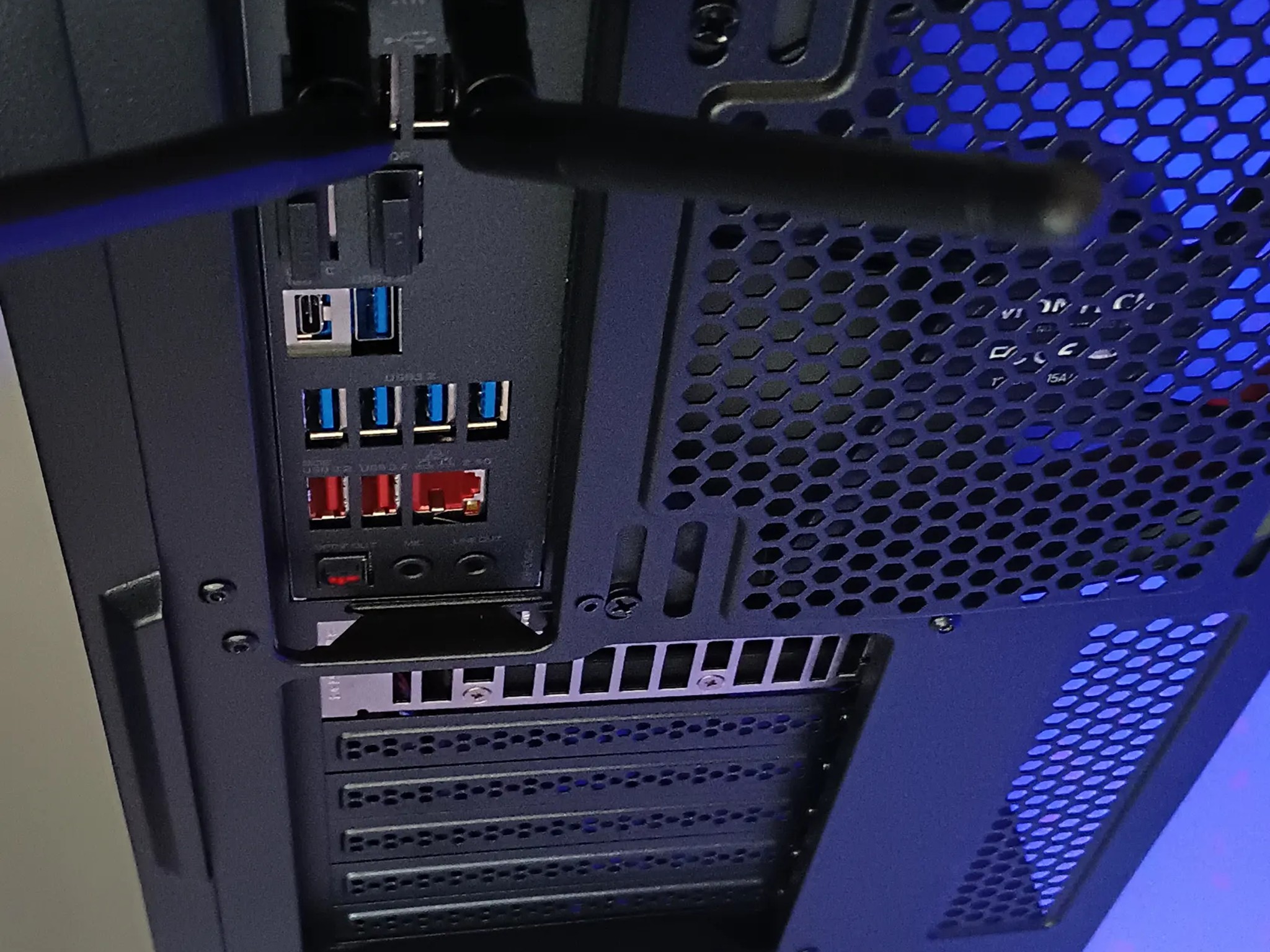 "LEVIATHAN" Enthusiast Gaming PC | AM5 CPU | & | 7000 Series GPU | 32GB DDR5