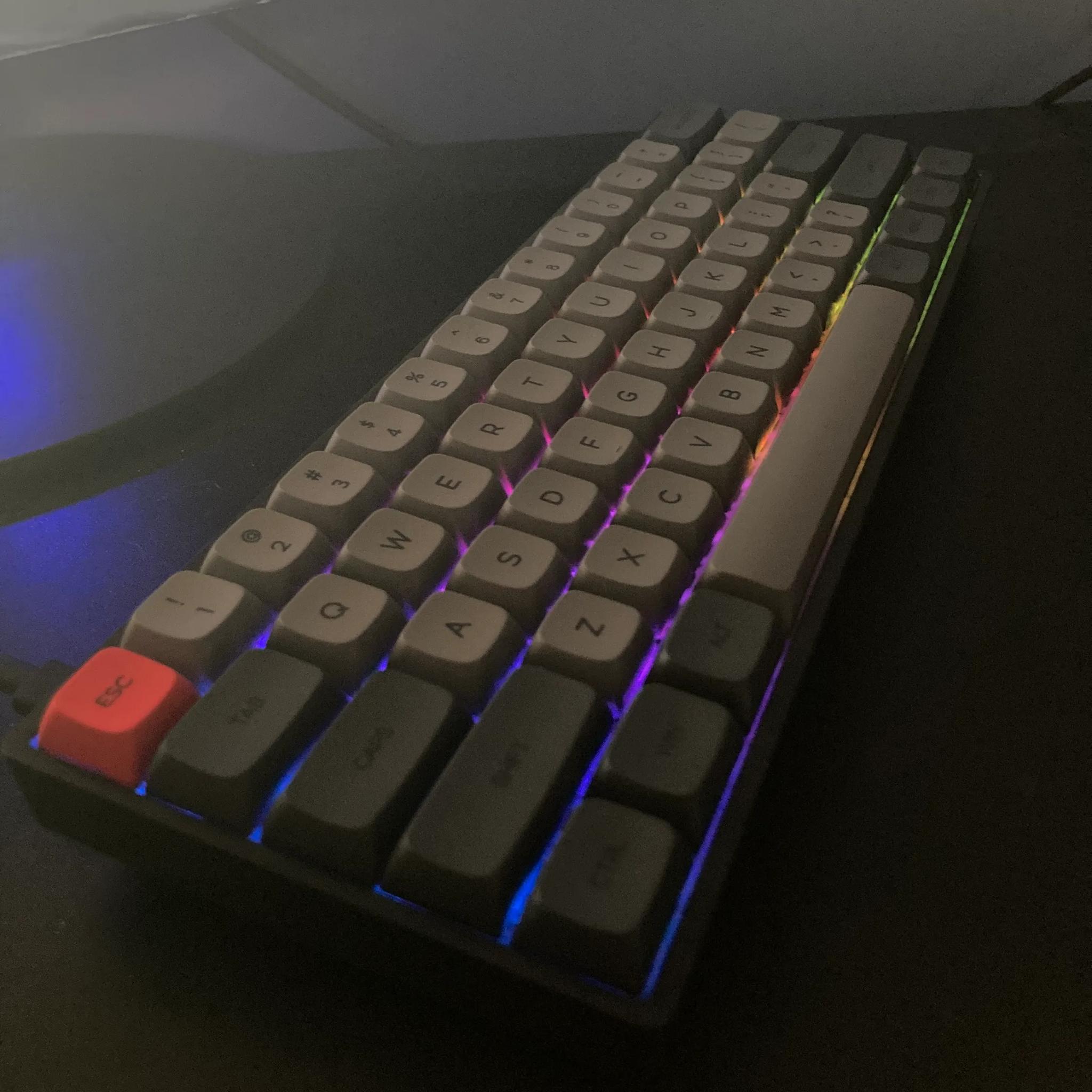 On Sale!!! Sk61 Mechanical Keyboard (Soothing Burgandy Switches)