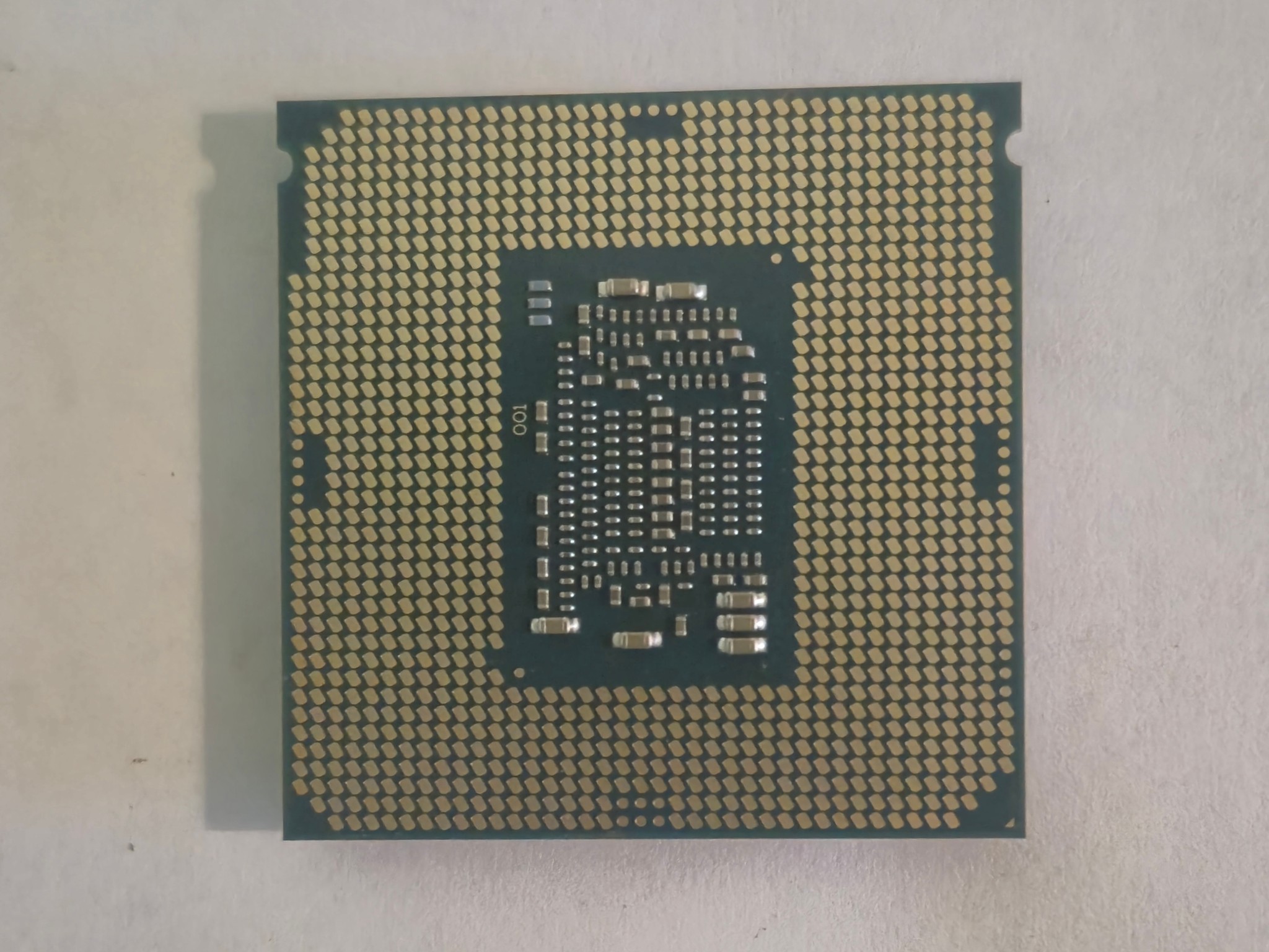 Intel i7-7700 4c/8t CPU