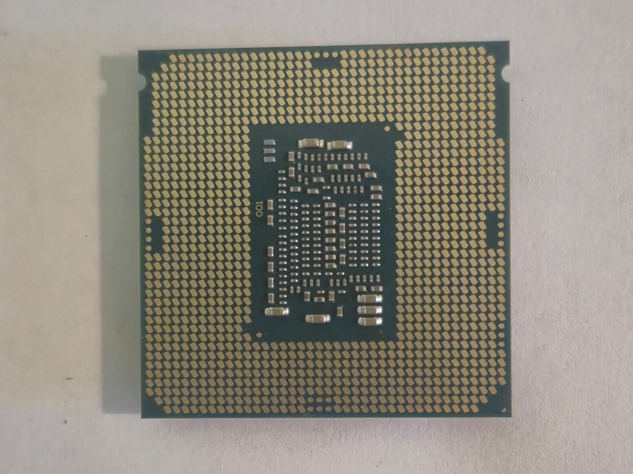 Intel i7-7700 4c/8t CPU