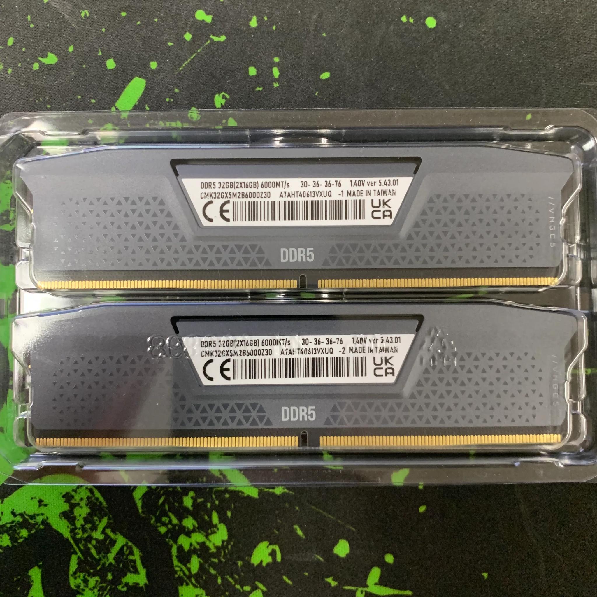 CORSAIR Vengeance DDR5 RAM 32GB (2x16GB) 6000MHz CL30 AMD Expo