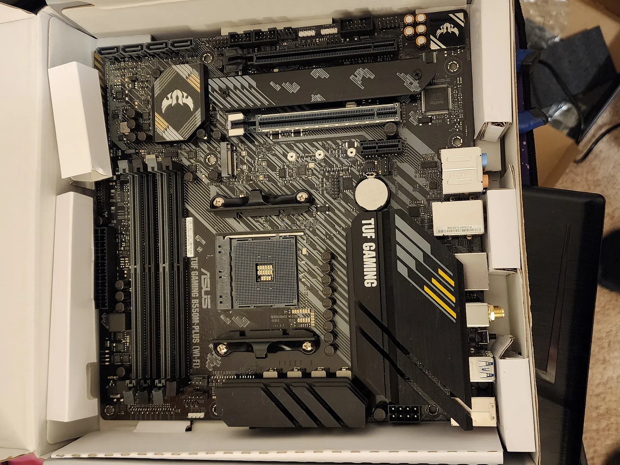 For Sale Used Asus Tuff B550M-Plus Wi-Fi Like New