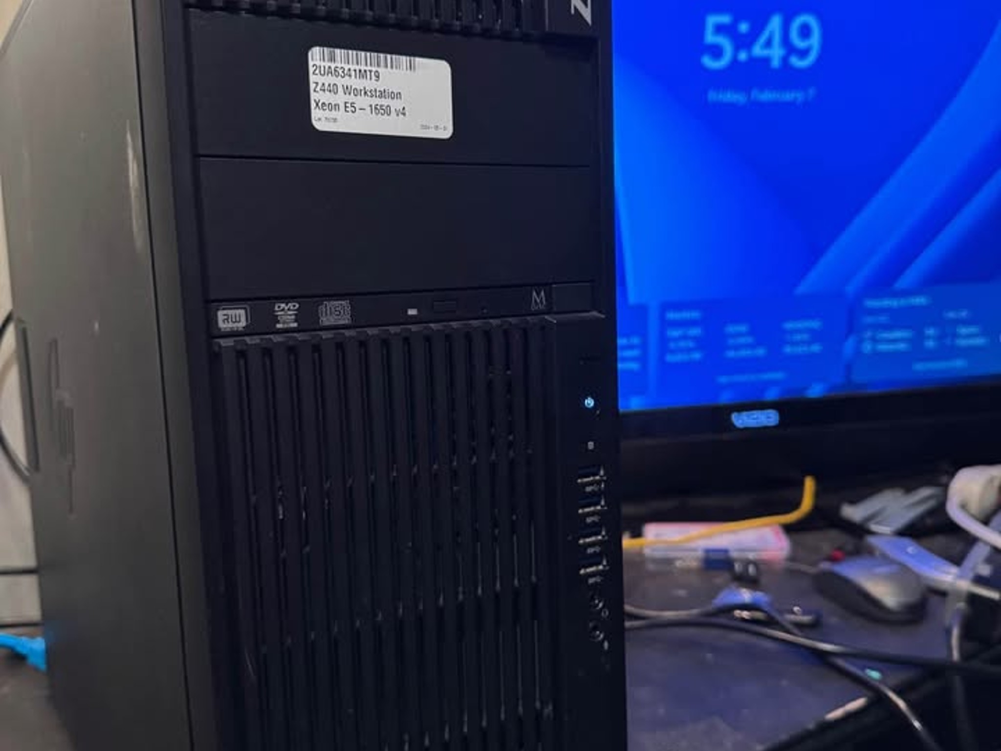 1080p Gaming PC! RX 5700XT 8gb, Intel 6 core, 32GB RAM, WINDOWS 11, 1TB hdd, 240gb ssd