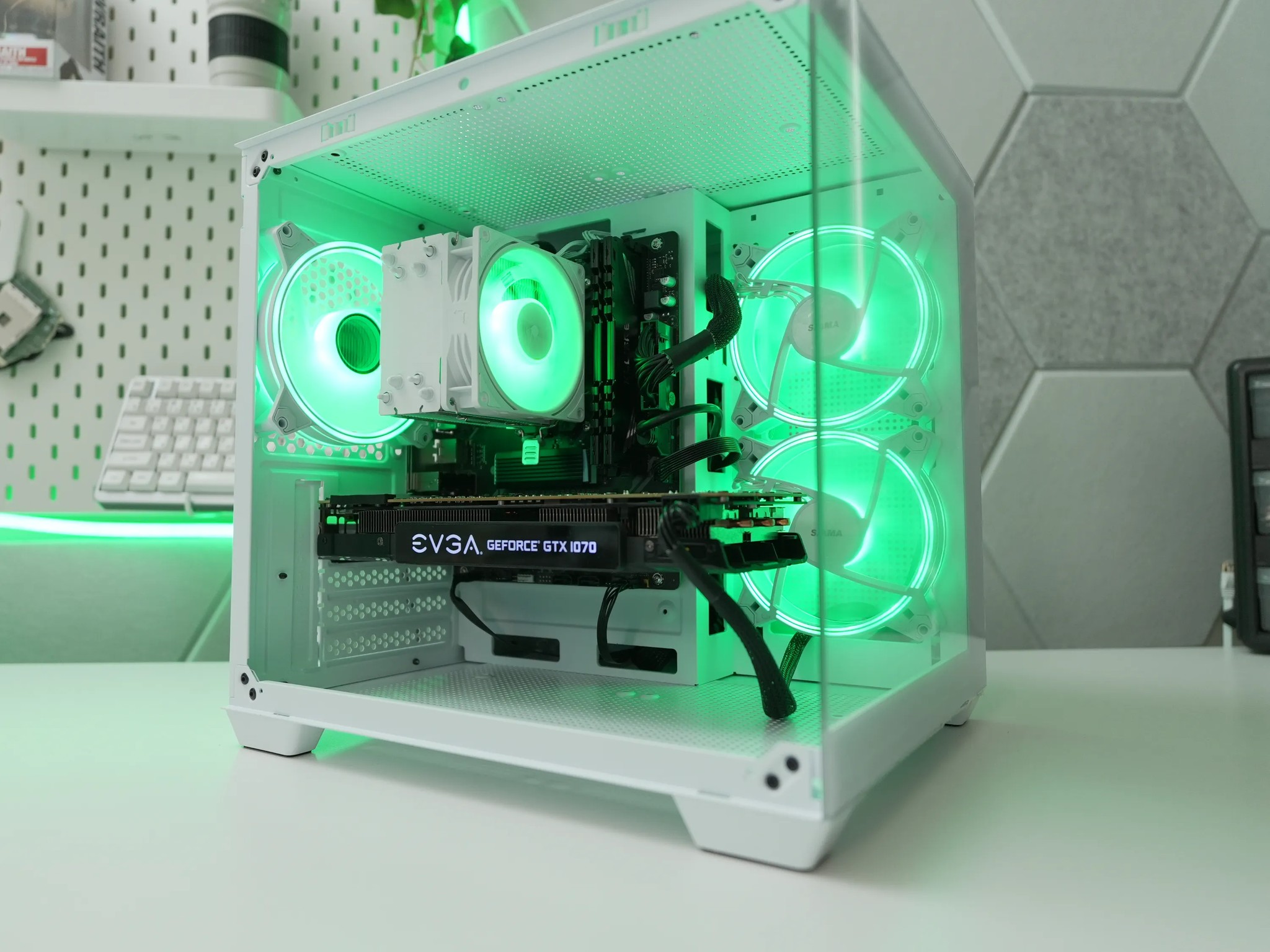 Gaming PC| GTX 1070 | RYZEN 5  | 16GB RAM |