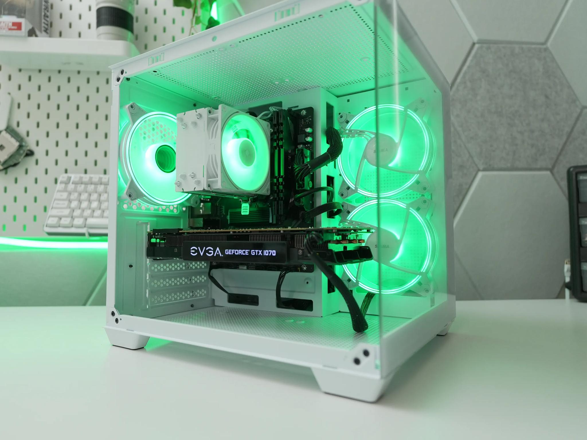 Gaming PC| GTX 1070 | RYZEN 5  | 16GB RAM |