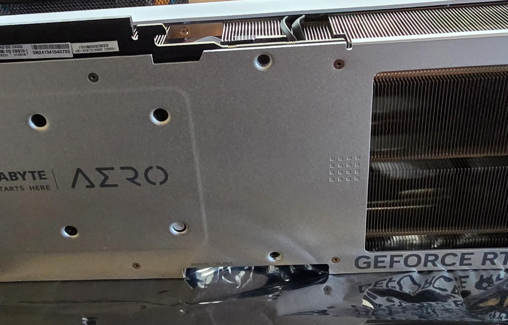 Gigabyte RTX 4090 AERO OC
