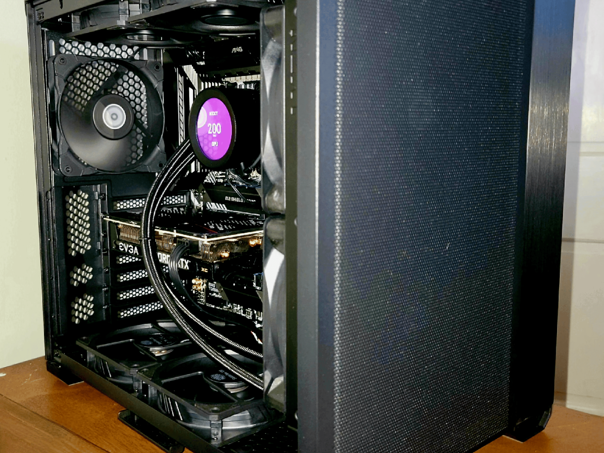 Intel i9 10900kf - EVGA 3060 XC - Lian LI 011 Air mini