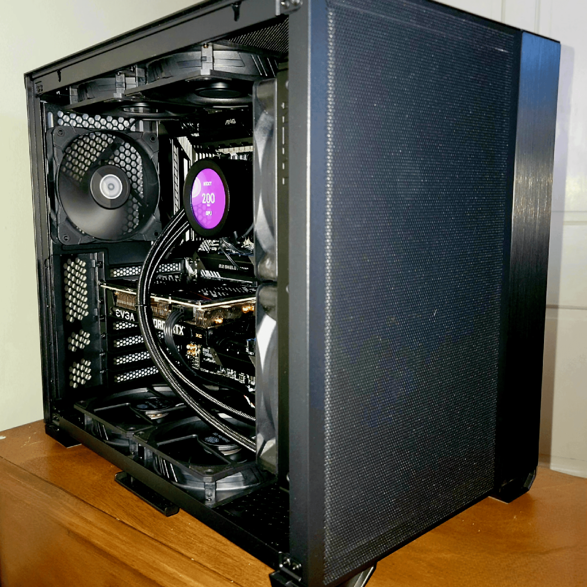 Intel i9 10900kf - EVGA 3060 XC - Lian LI 011 Air mini