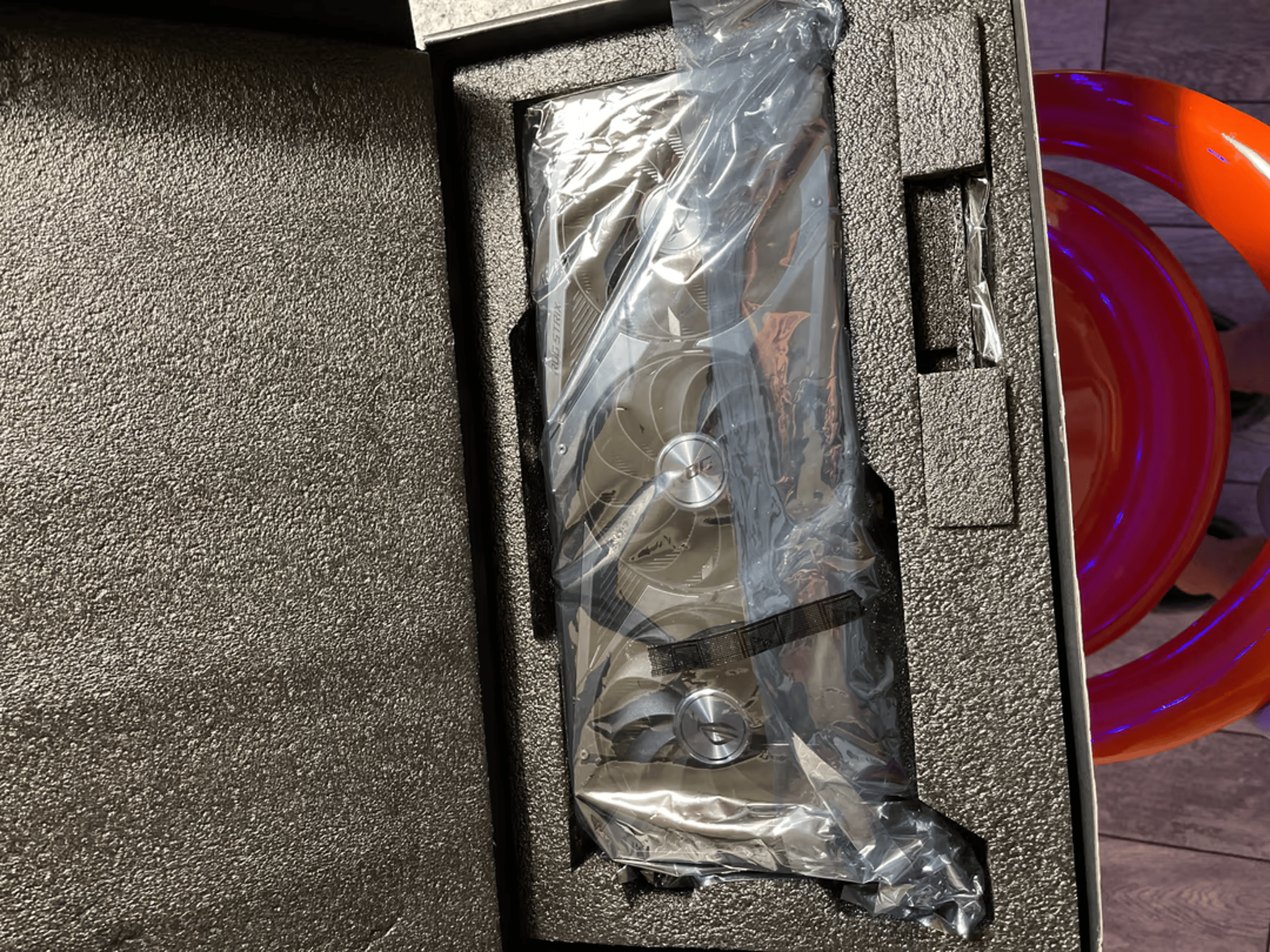3070 Ti Asus ROG Strix