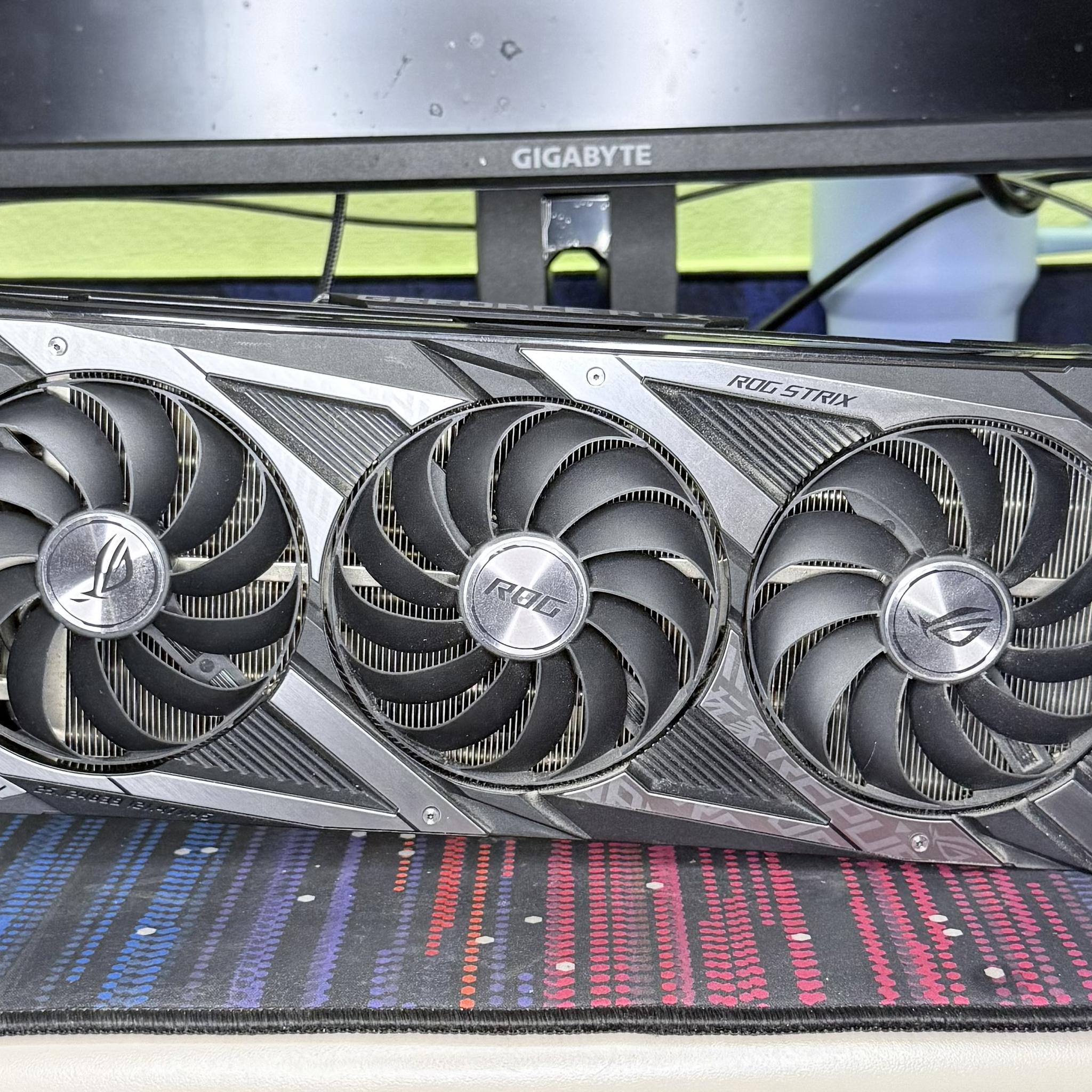 ROG STRIX RTX 3080 10GB