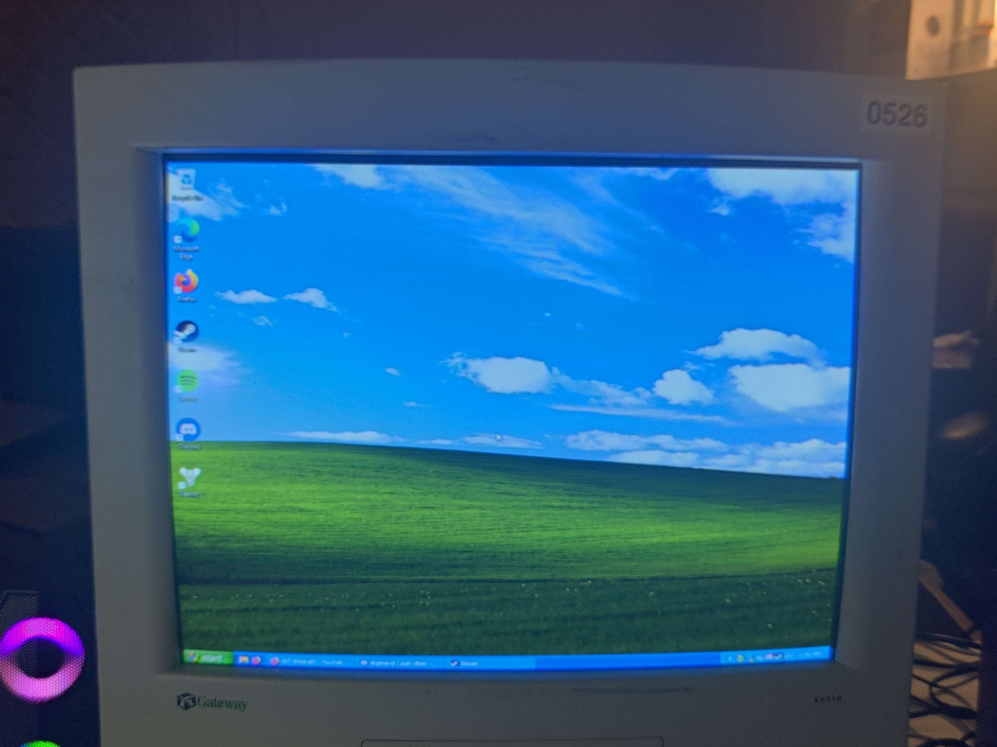 19" GATEWAY EV910A CRT MONITOR | LG MANUFACTURED | HIGH QUALITY CRT GAMING!
