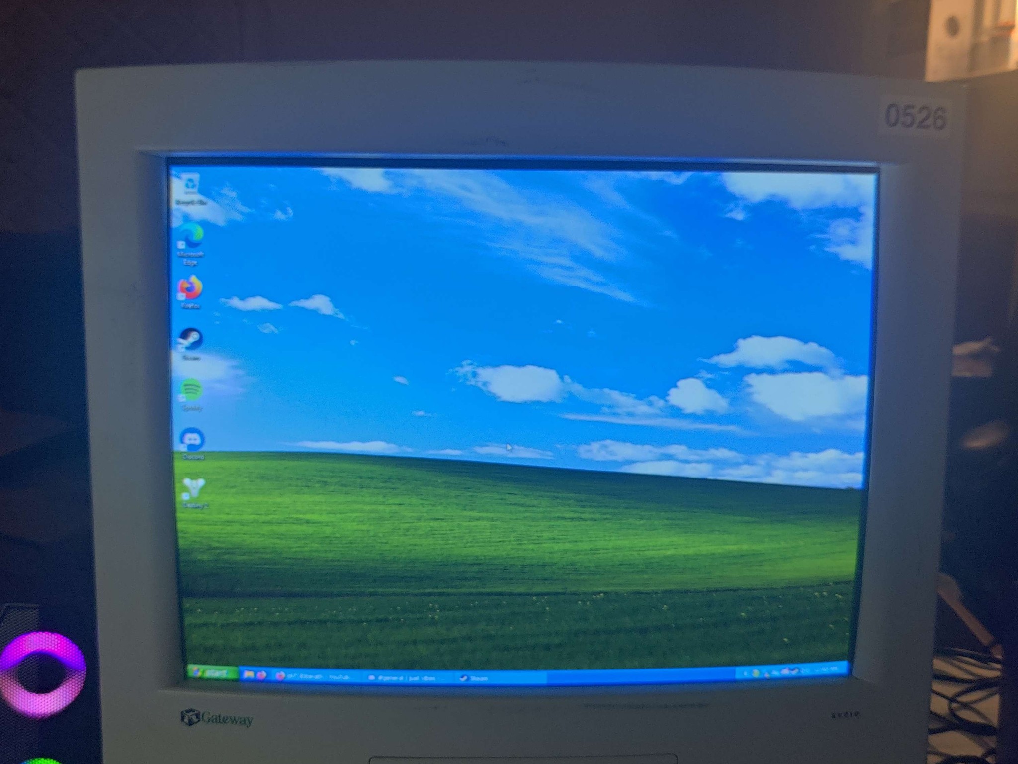 19" GATEWAY EV910A CRT MONITOR | LG MANUFACTURED | HIGH QUALITY CRT GAMING!