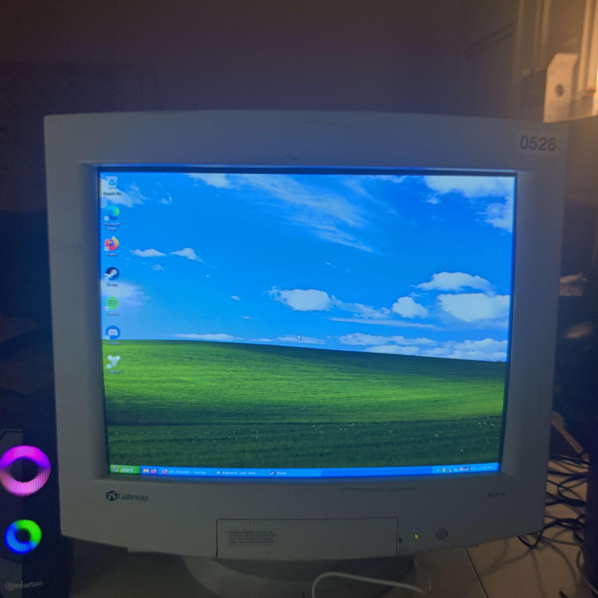 19" GATEWAY EV910A CRT MONITOR | LG MANUFACTURED | HIGH QUALITY CRT GAMING!