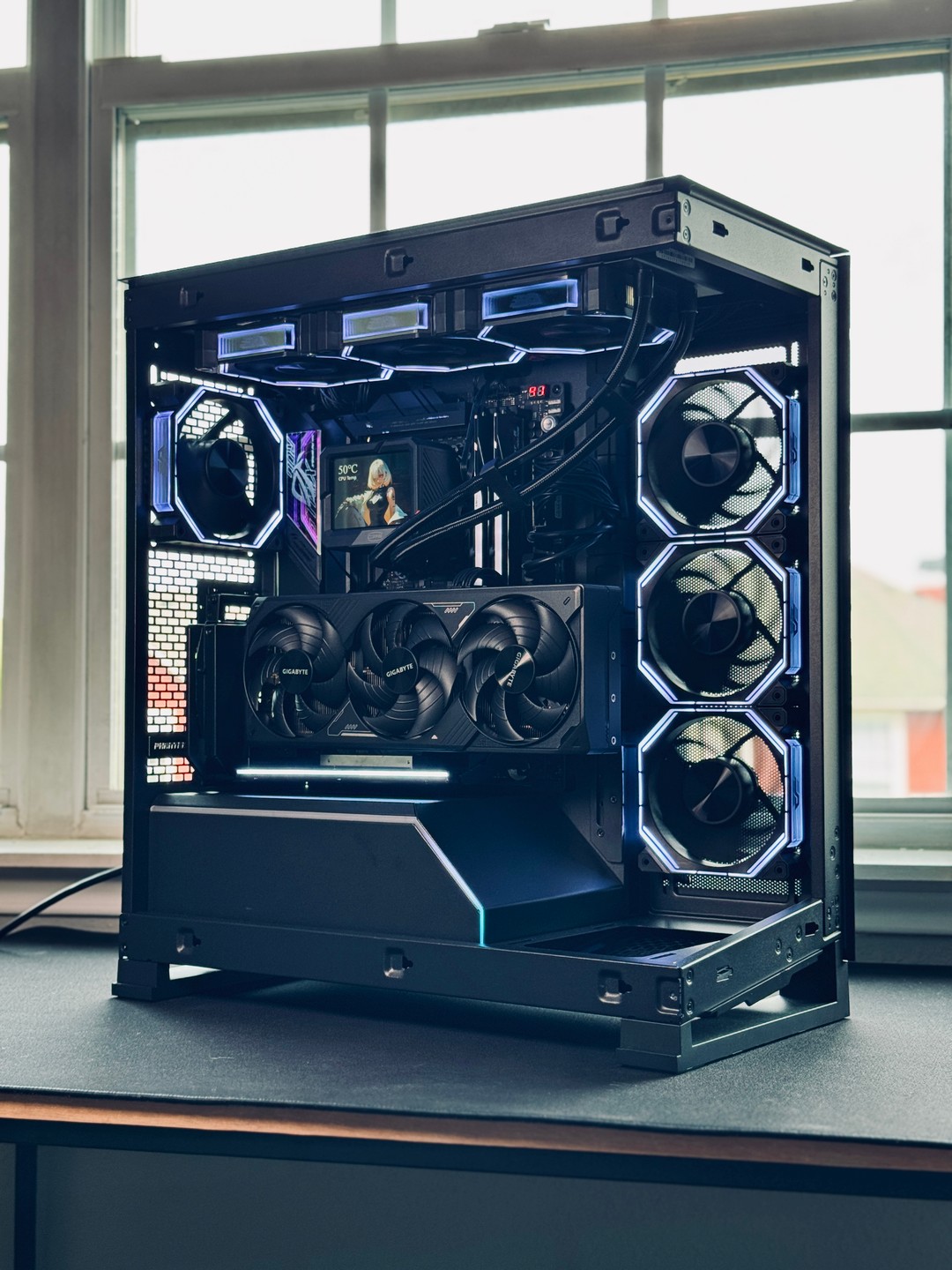 Ultra High-End Custom PC | Ryzen 9 9850X3D | RTX 5080 | 64GB DDR5