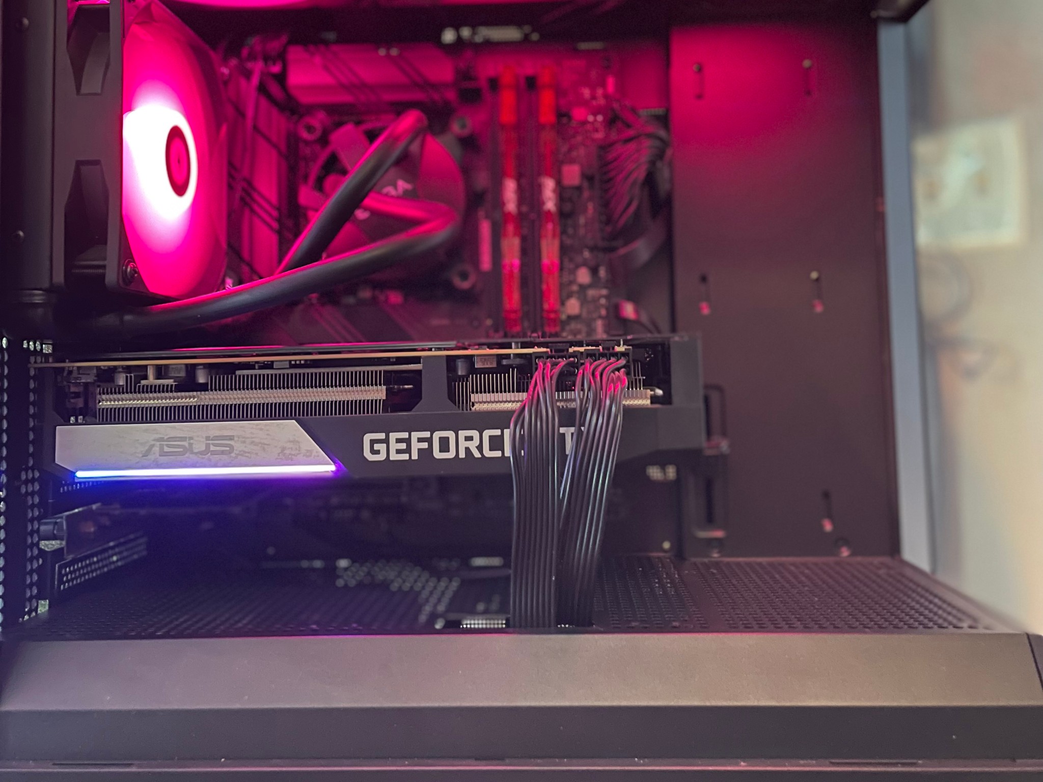 Gaming PC / content creation | GEFORCE 3070| INTEL i7 | 32GB RAM | WINDOWS 11 | WIFI & BT