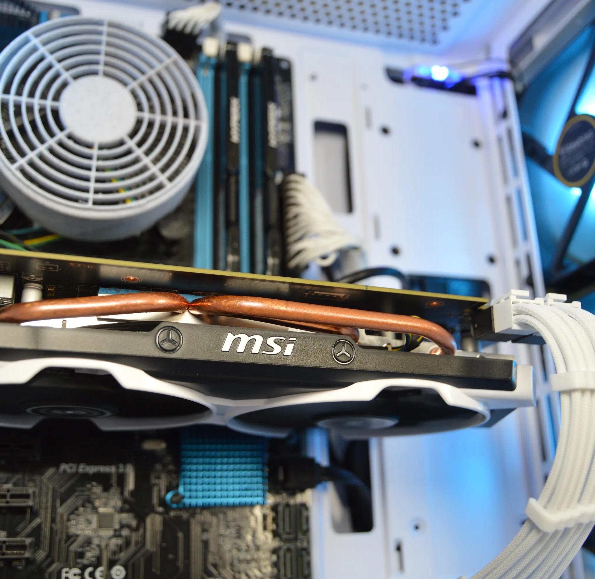 ⚫❄️| R9 380 | INTEL i5 4590 | 16GB DDR3 RAM | 512GB SATA SSD | Midnight Frost |