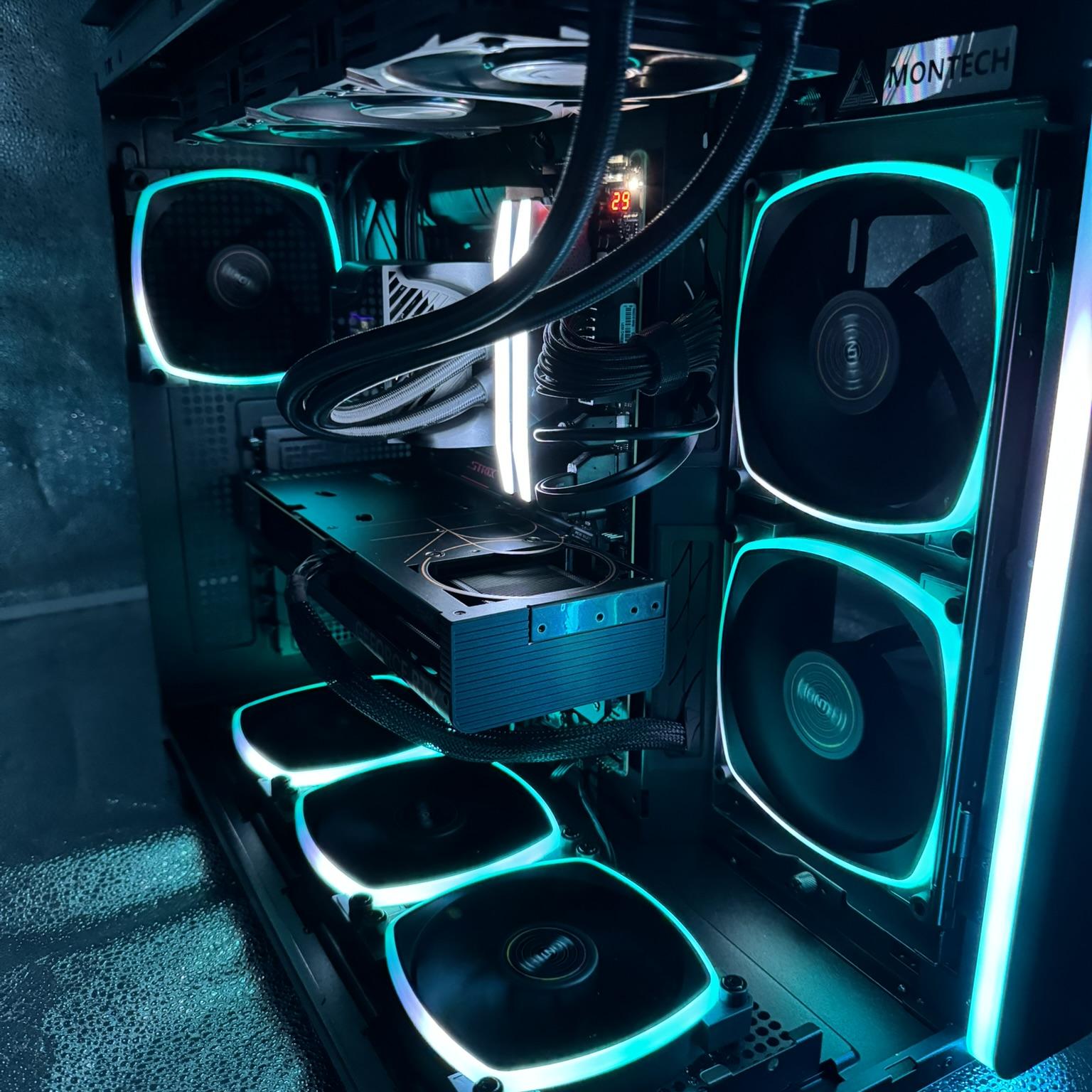 RTX 4070 SUPER | Ryzen 7800X3D | 2TB NVME | WIFI