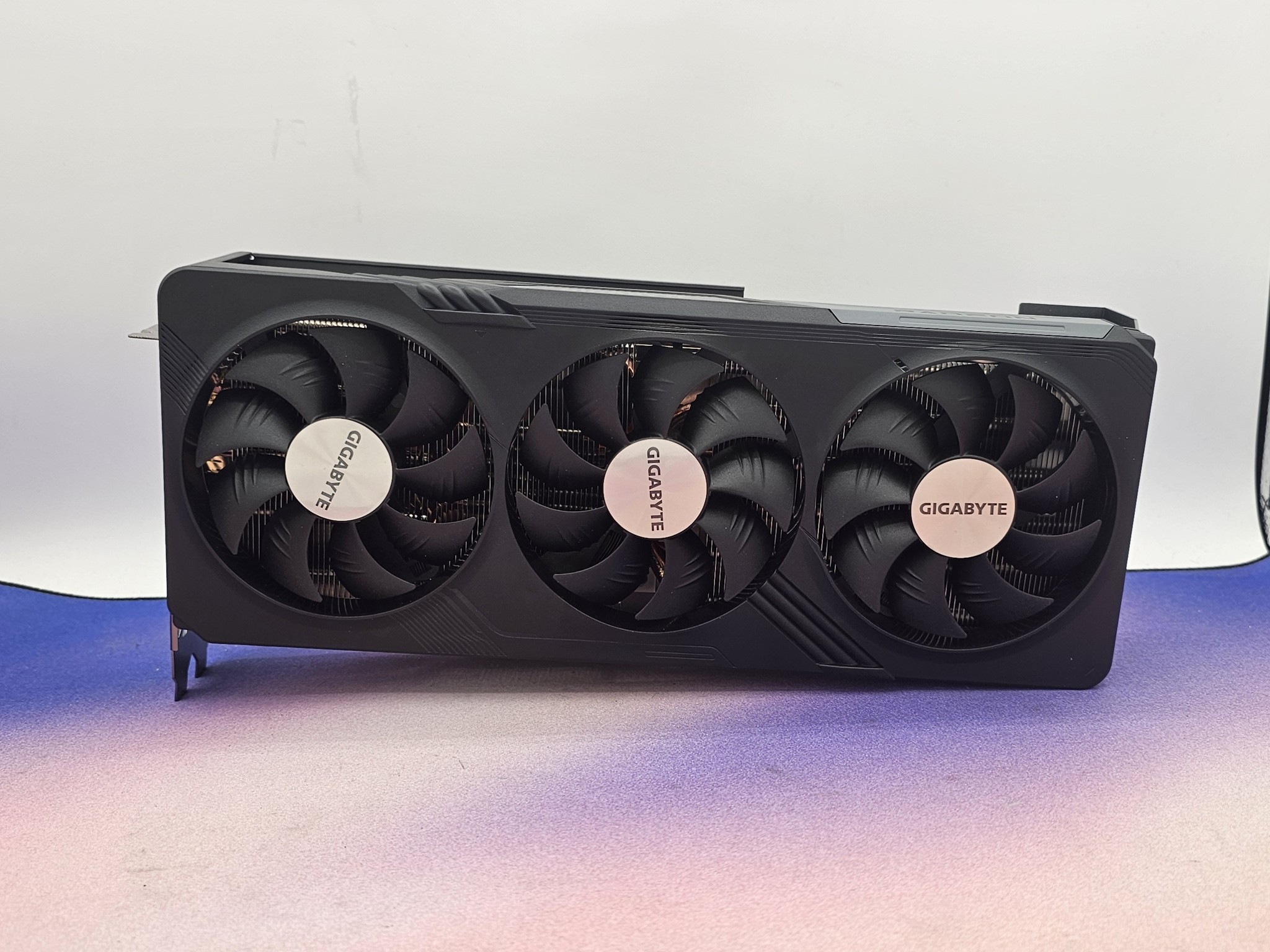 Gigabyte Gaming OC RX 7900 GRE