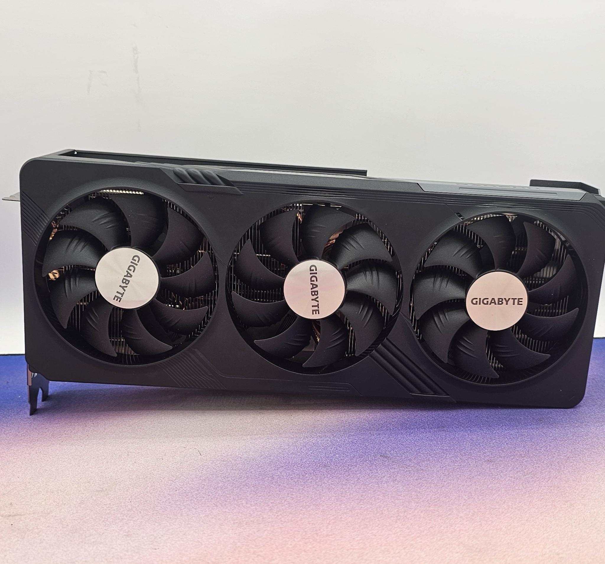 Gigabyte Gaming OC RX 7900 GRE