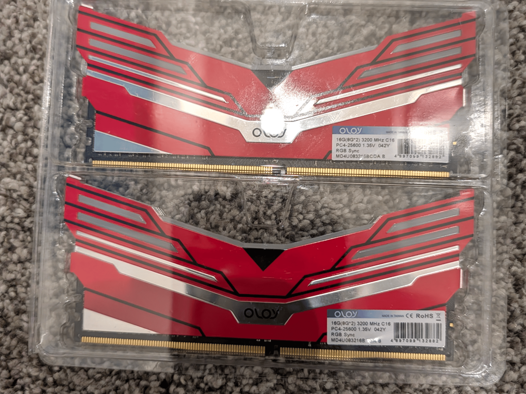 OLOy Warhawk RGB 16GB (2x8GB) DDR4 3200MHz CL16 Desktop RAM Memory Kit Red