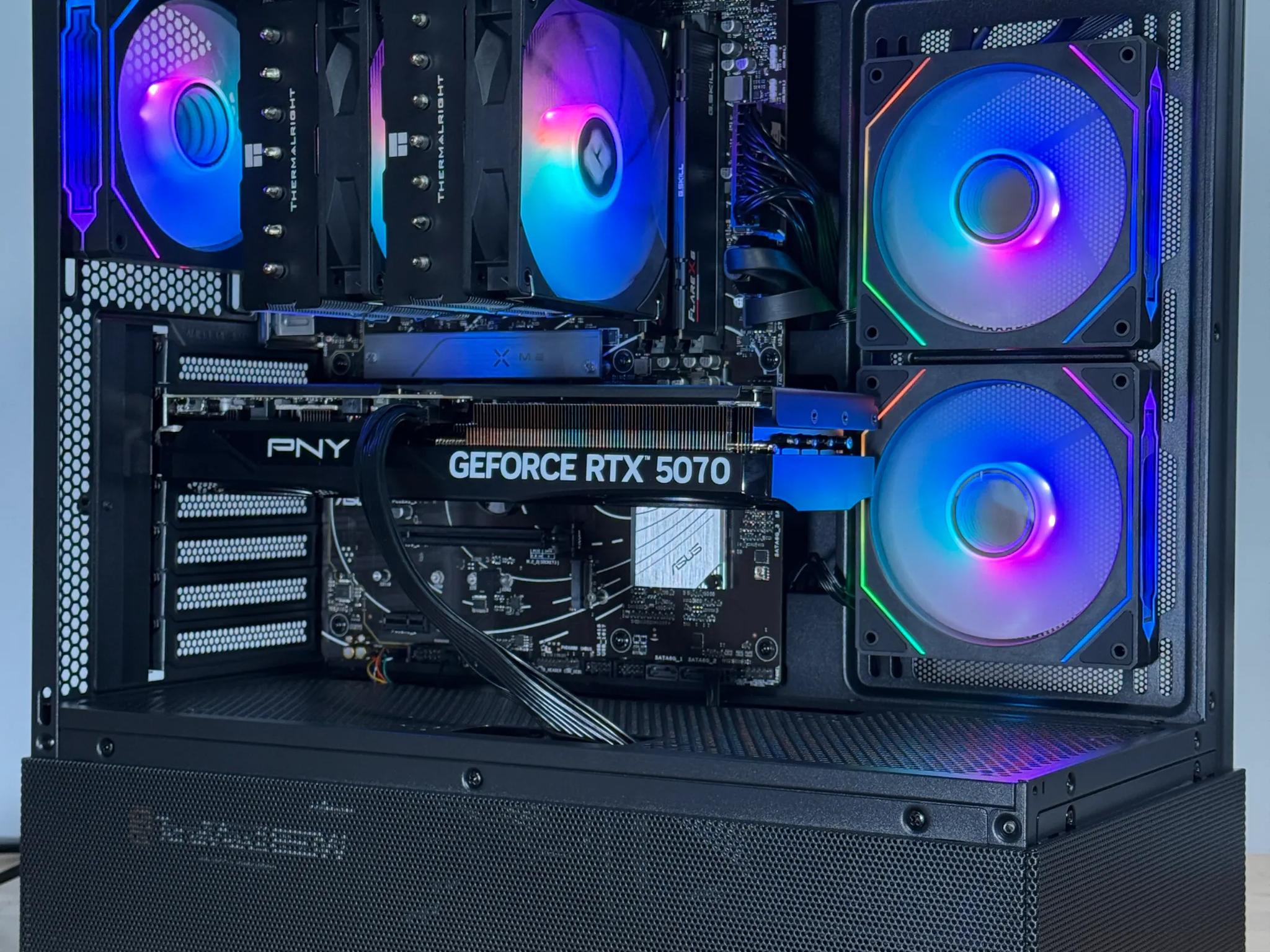 RTX 5070 and Ryzen 7 7800x3d Gaming PC