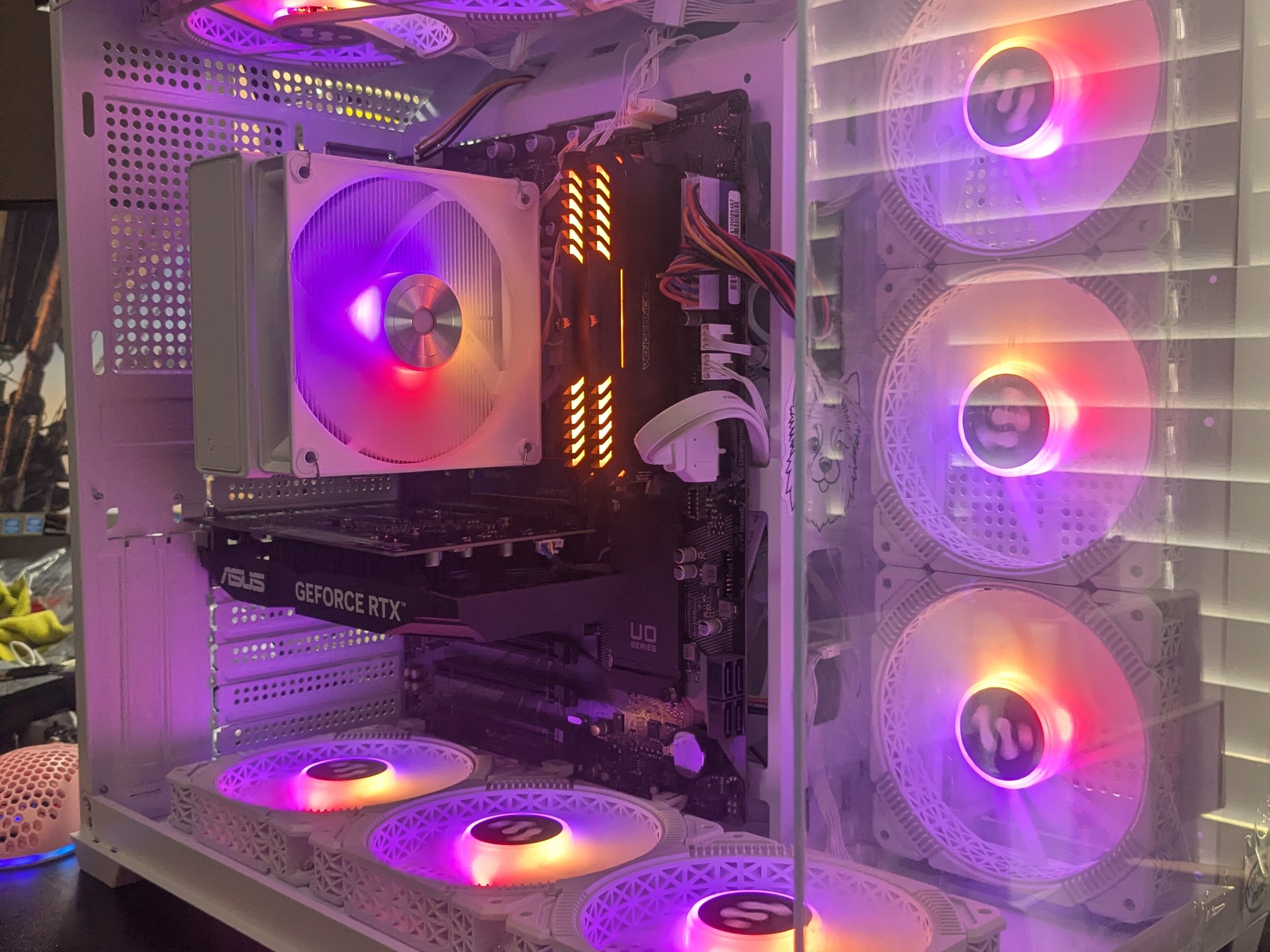 Perfect Starter System | 200 FPS Fortnite | i3-12100F, RTX 3050 6GB, 16GB RAM, 512GB NVME, WiFi