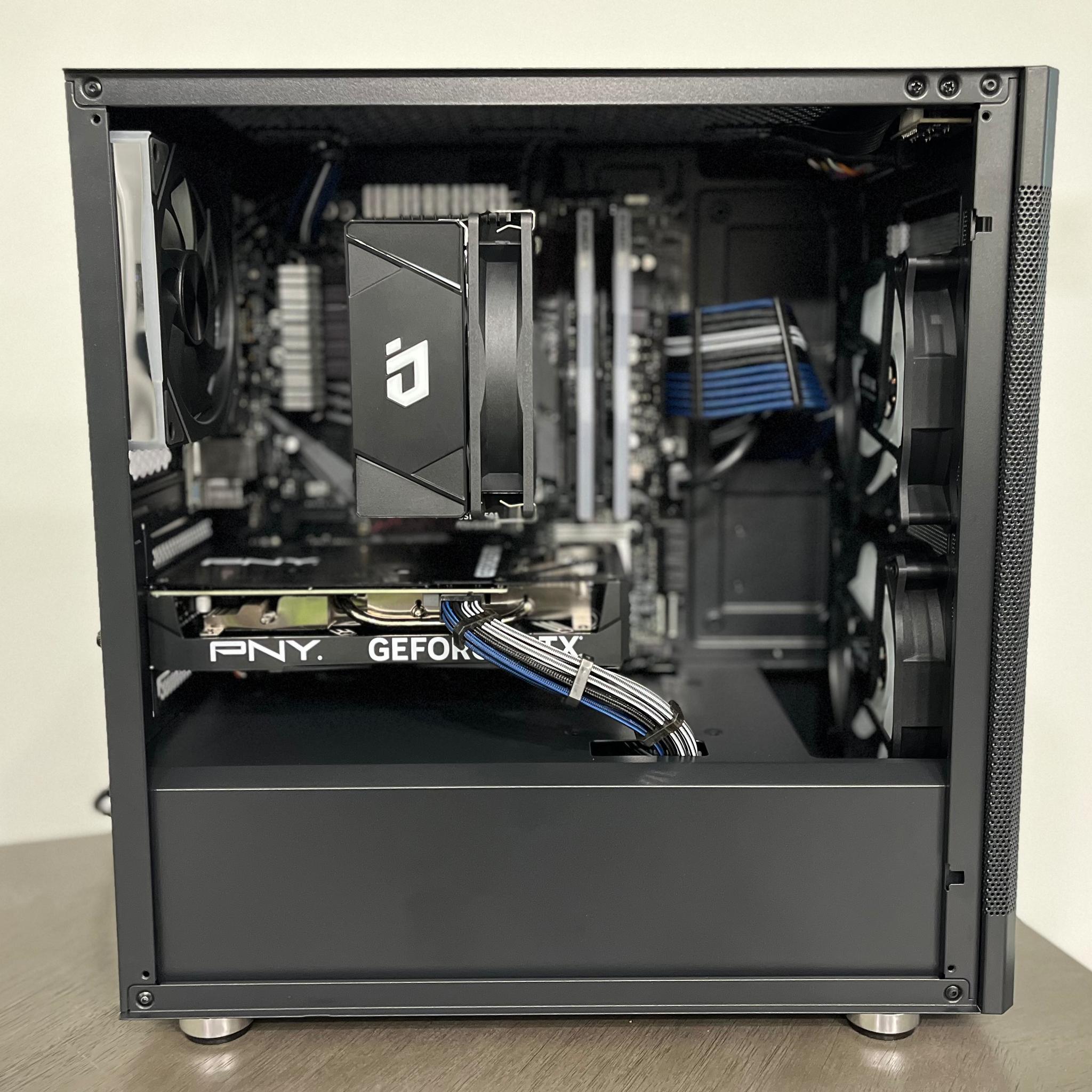 🌙 - Ryzen 5 5600 | RTX 4060 - MidnightBlu v1 - 🌙
