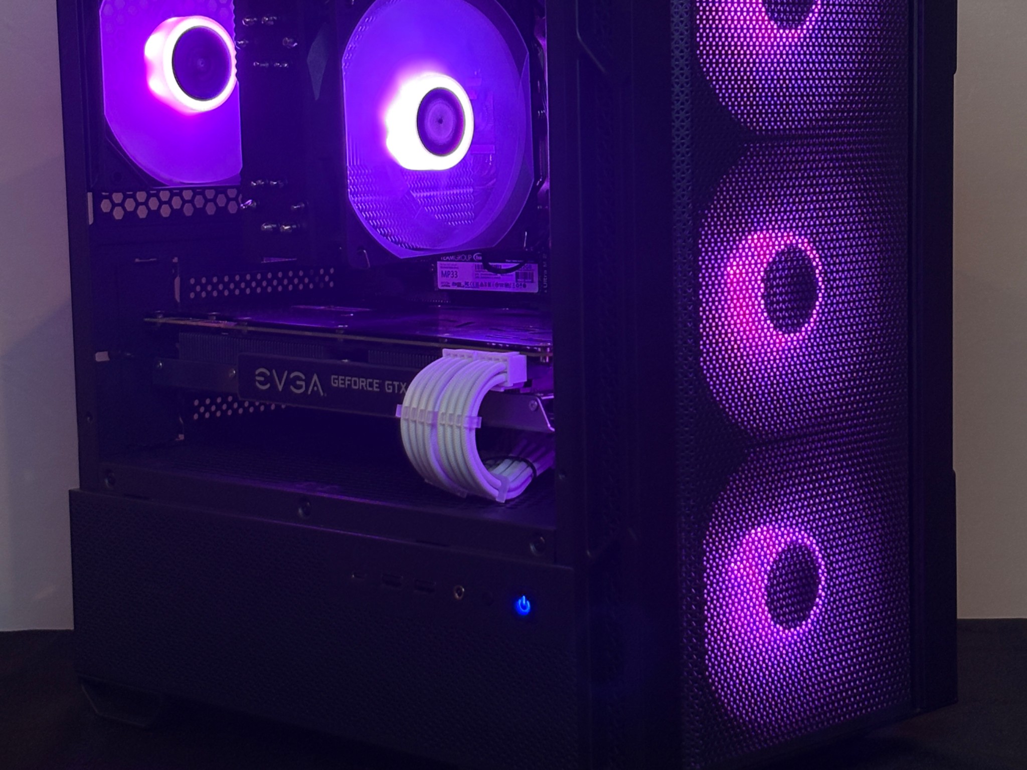 🖤 Budget Performance | GTX 1070 | Ryzen 5 2600 | 16GB DDR4