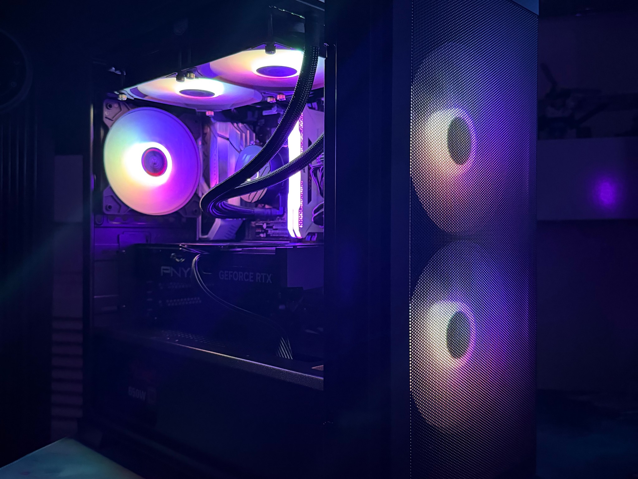 Intel Productivity PC! - Intel i5-14600KF | RTX 4070 Super | 32GB DDR4 | 3.25TB Storage!