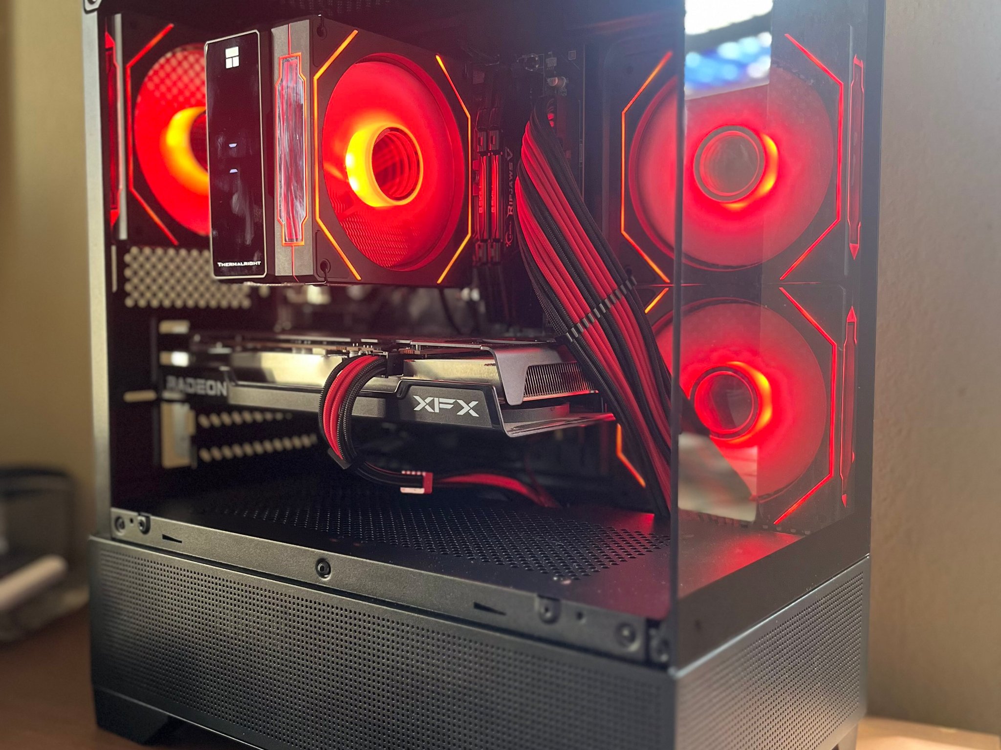 RX 6600 8GB | Ryzen 5 5600 | 16GB DDR4 | 1TB NVMe | 🔴⚫ Red & Black ⚫🔴 Great Value!