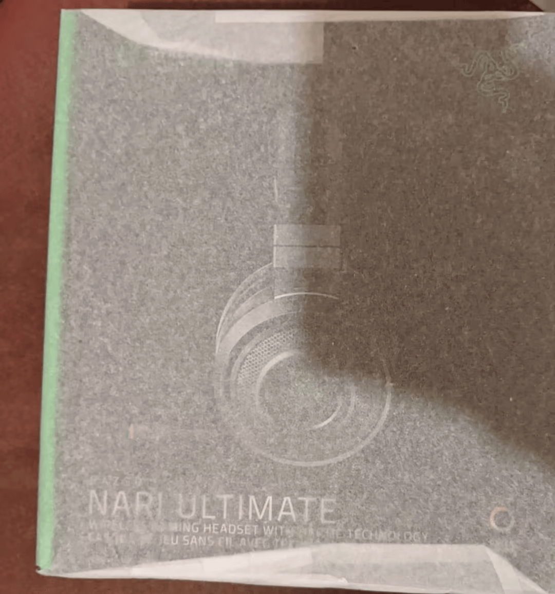 BNIB Razer Nari Ultimate Wireless Gaming Headset, Black (2020)
