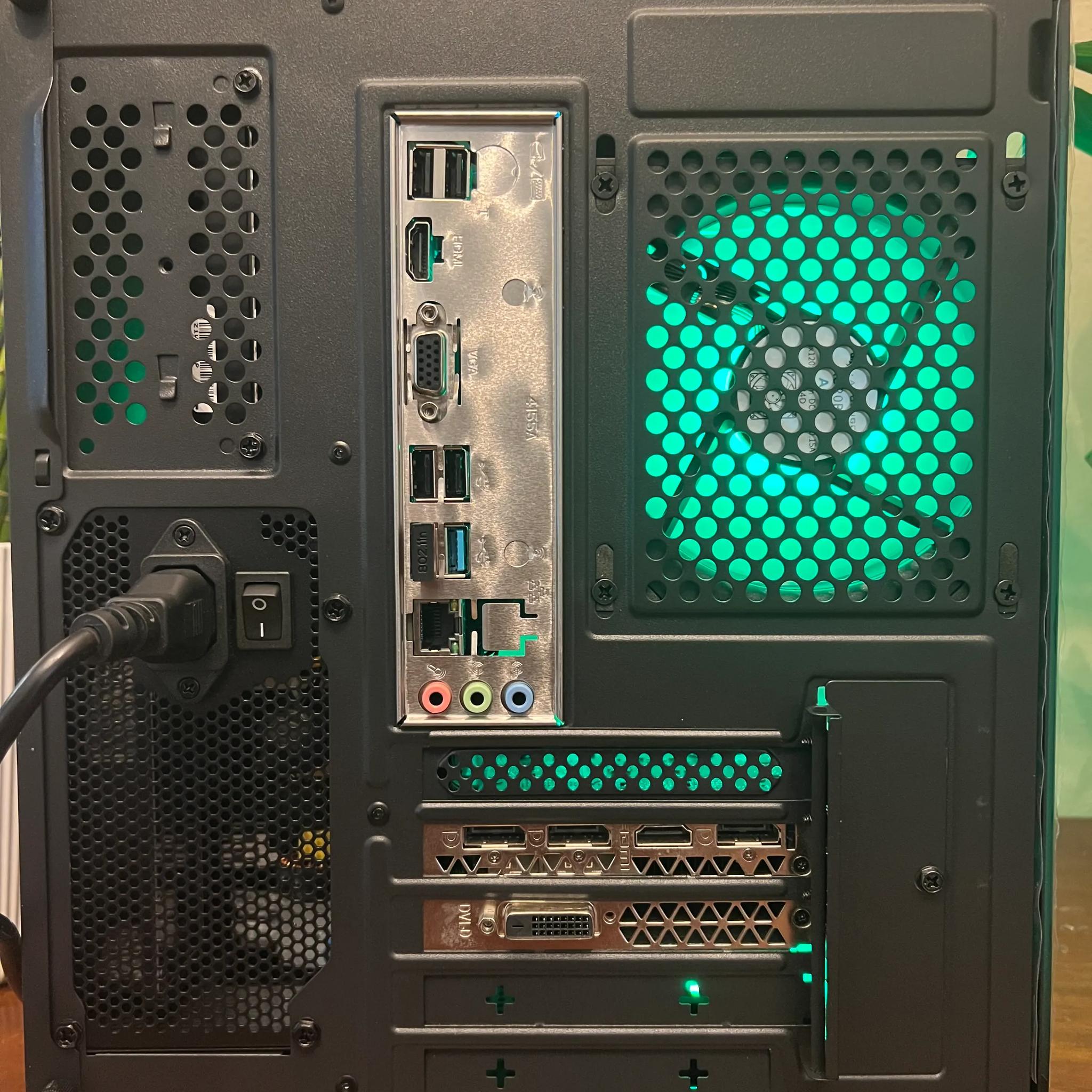 Water Cooled Gaming PC Intel I7, Nvidia GTX 1080 8gb, 2TB Storage, 32GB RAM, WINDOWS 11