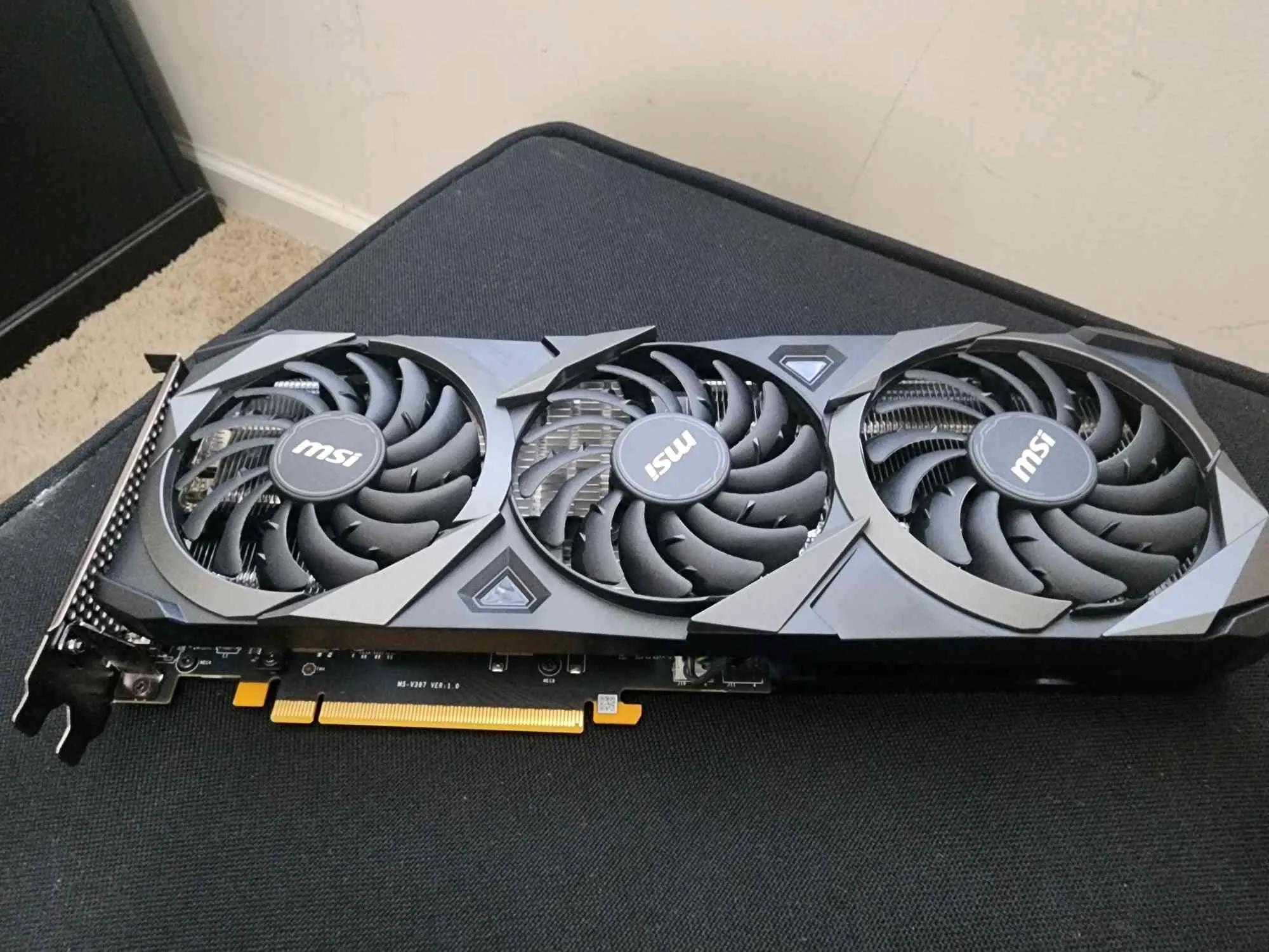 MSI Ventus RTX 3060 12GB triple Fan | with box and is in good condition