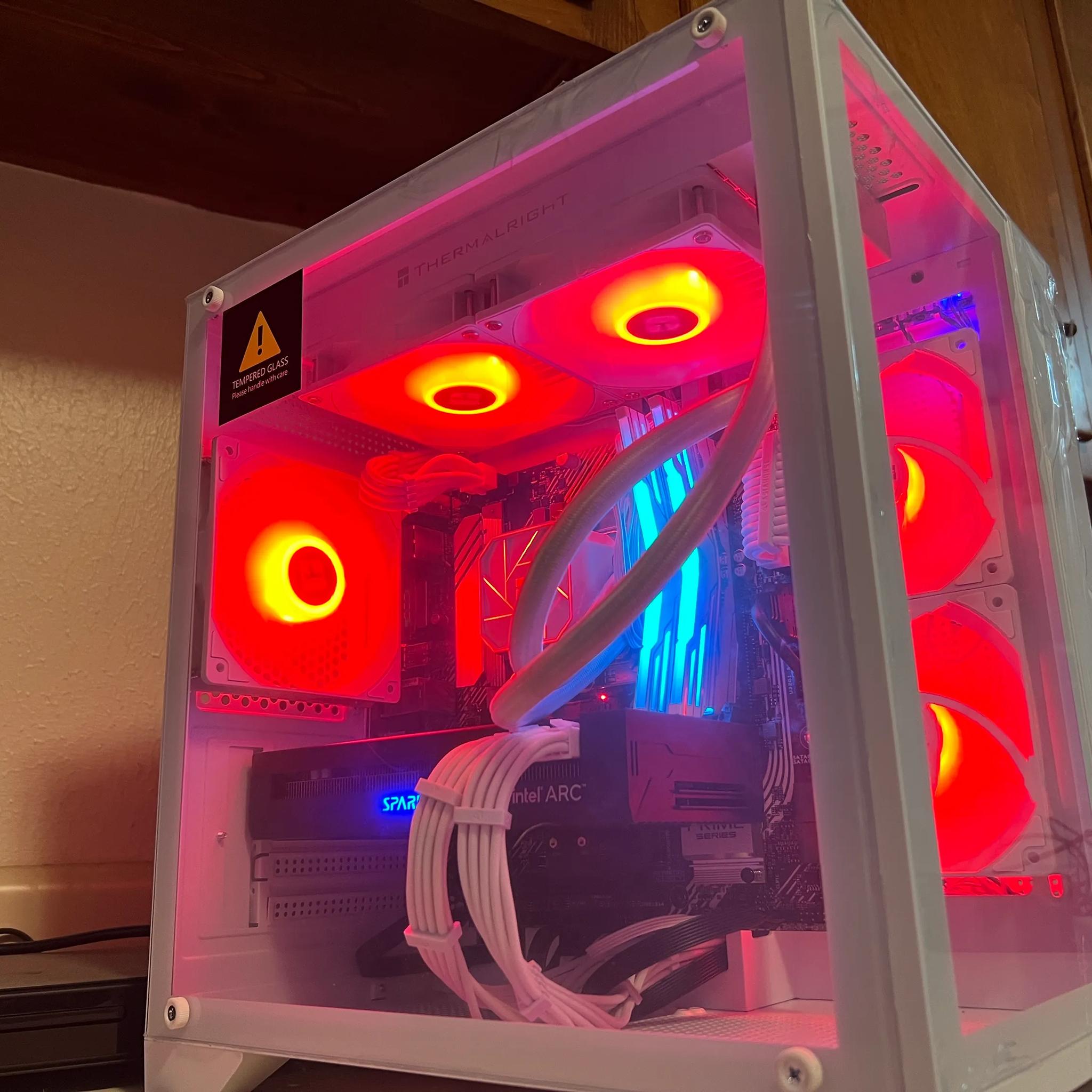 GLACIOUS(i5 10400f, Oloy Warhawk DDR4 16GB, Arc A580, Apevia Galaxy 650w 80+Gold, Thermalright AIO)