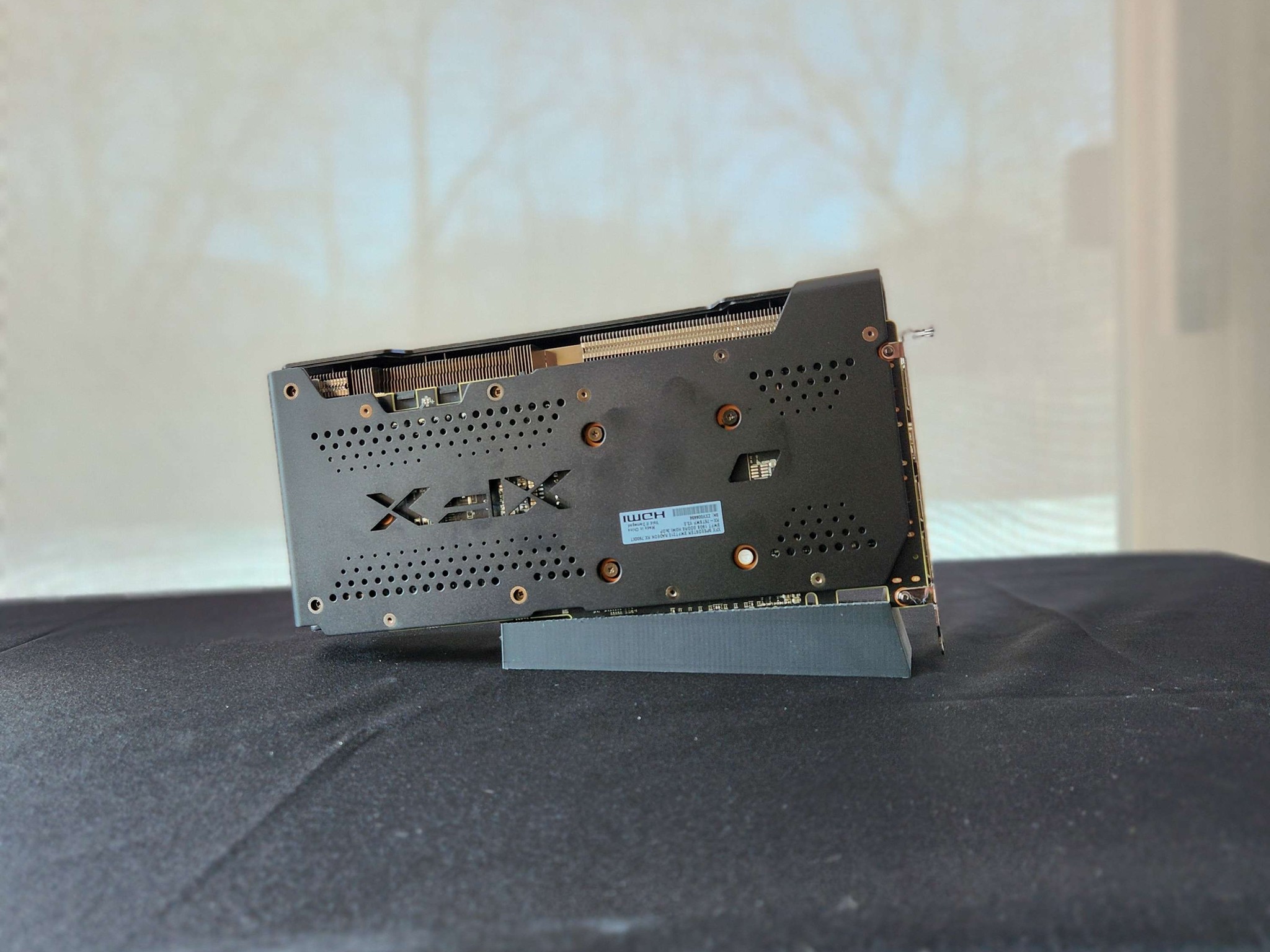 XFX Speedster SWFT 210 Radeon RX 7600 XT 16GB