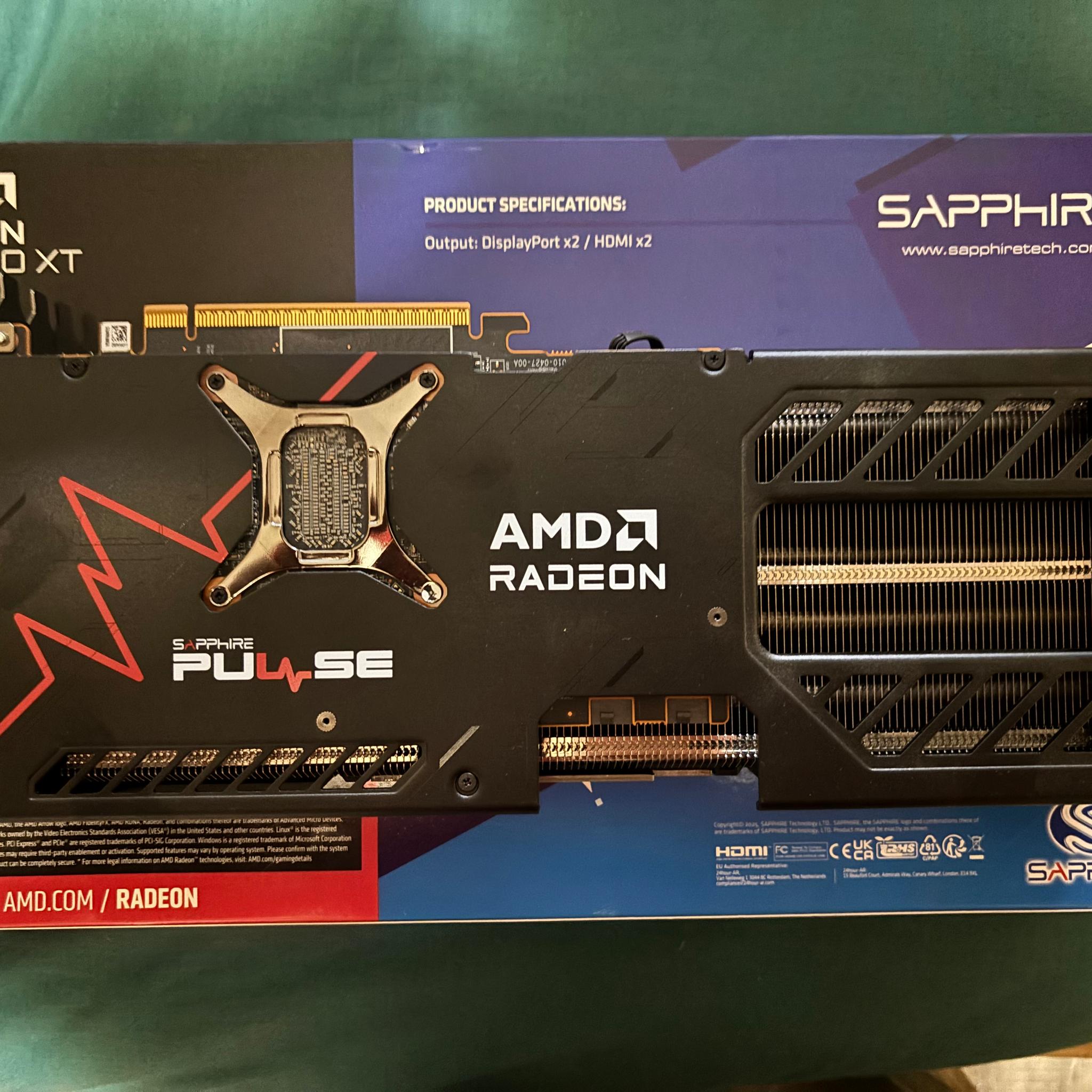 Sapphire Pulse AMD Radeon 9070 XT