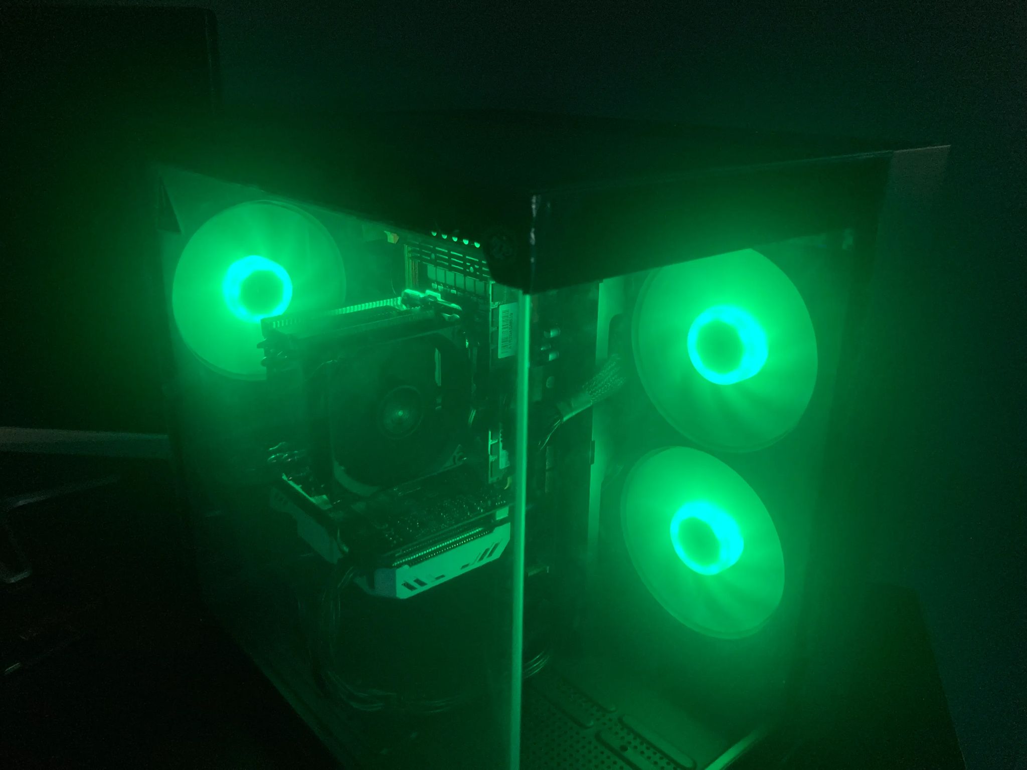 ❄️❄️ SALE | GTX 1060 | 8 CORE CPU | 16GB RAM | NVME