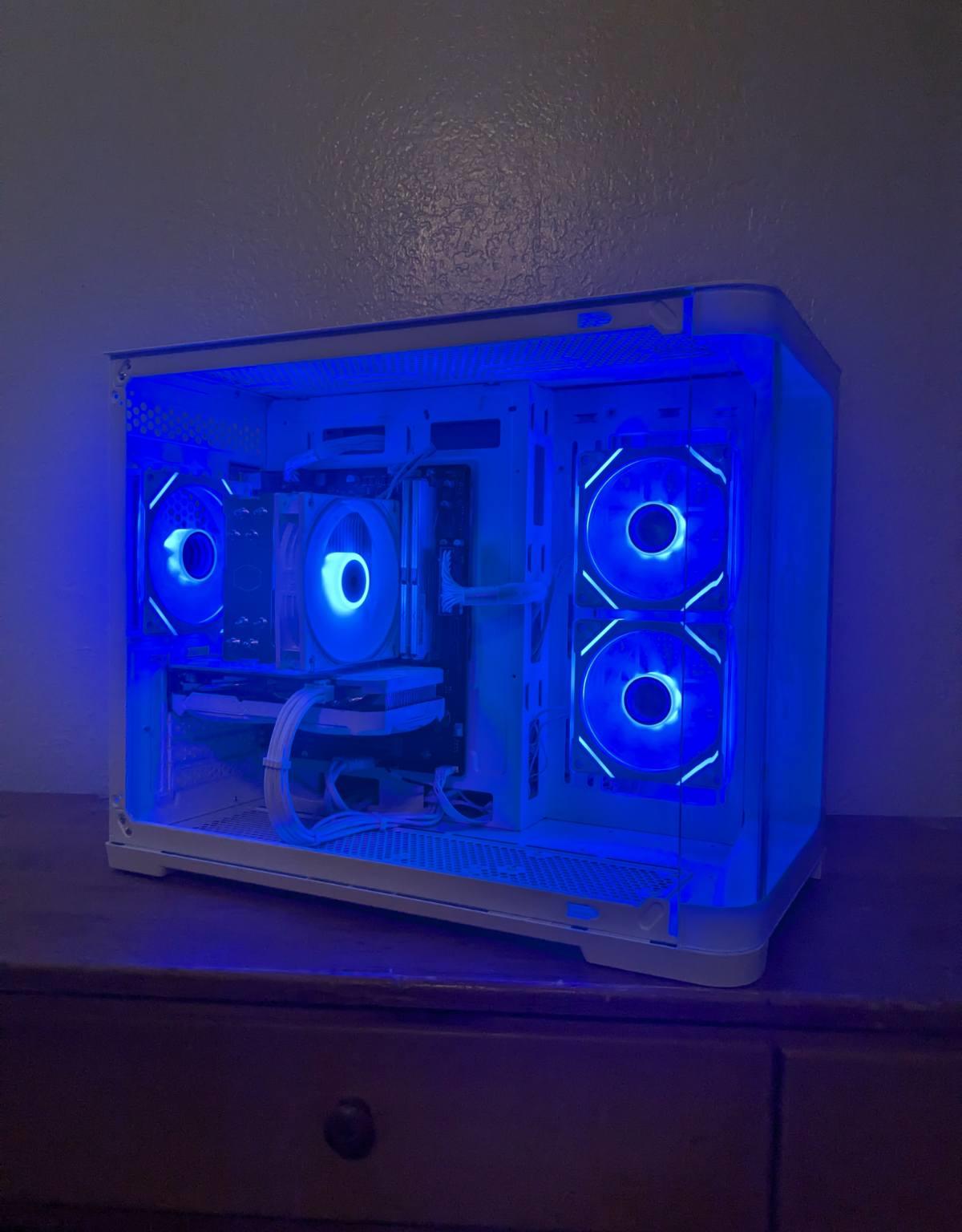 🔥RTX 4060, Ryzen 5, 16 GB RAM, 1 TB Storage
